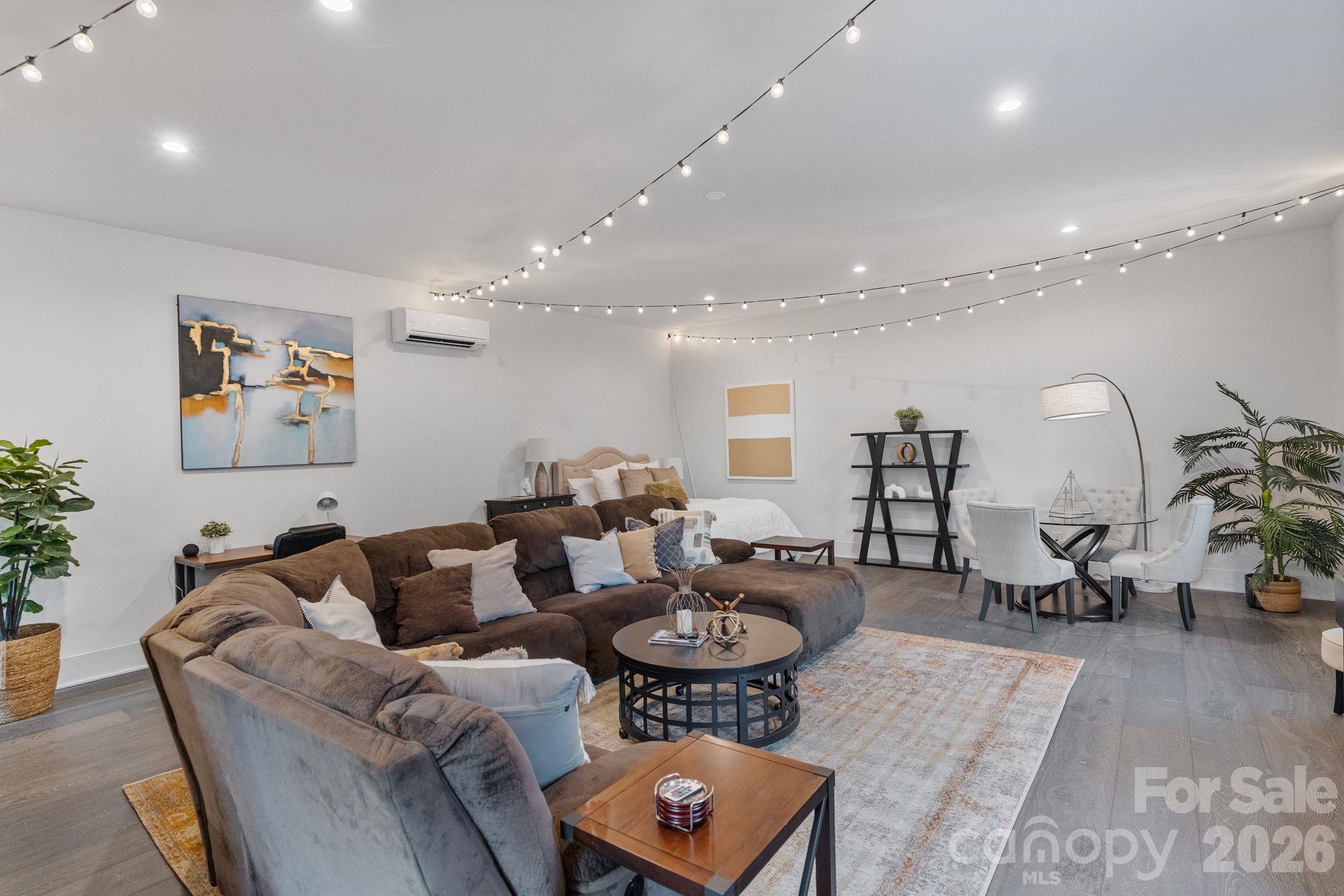 1516 Princeton Avenue — Charlotte