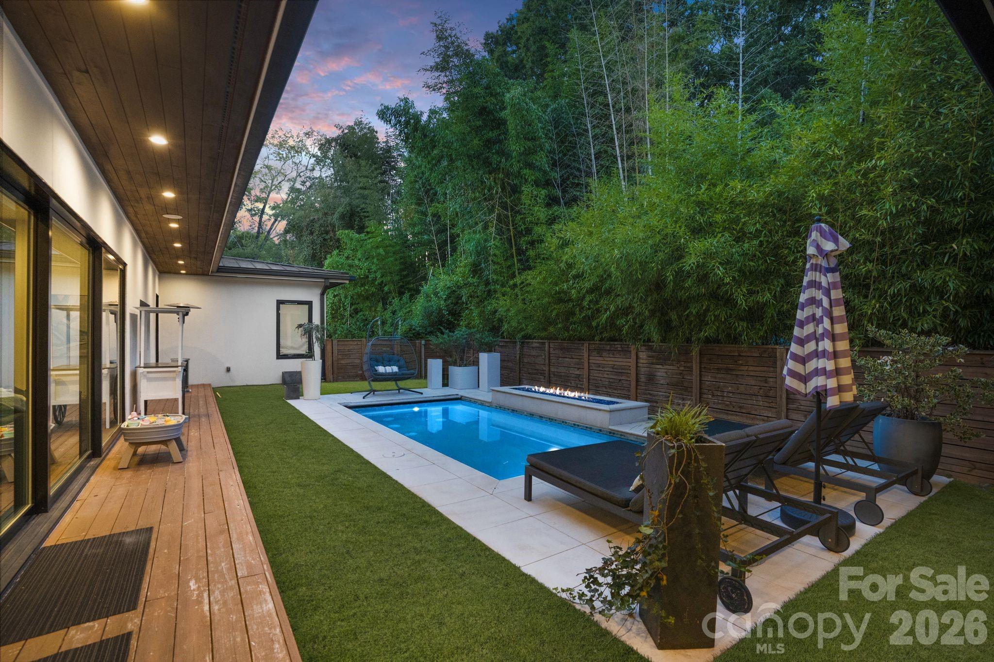 1516 Princeton Avenue — Charlotte