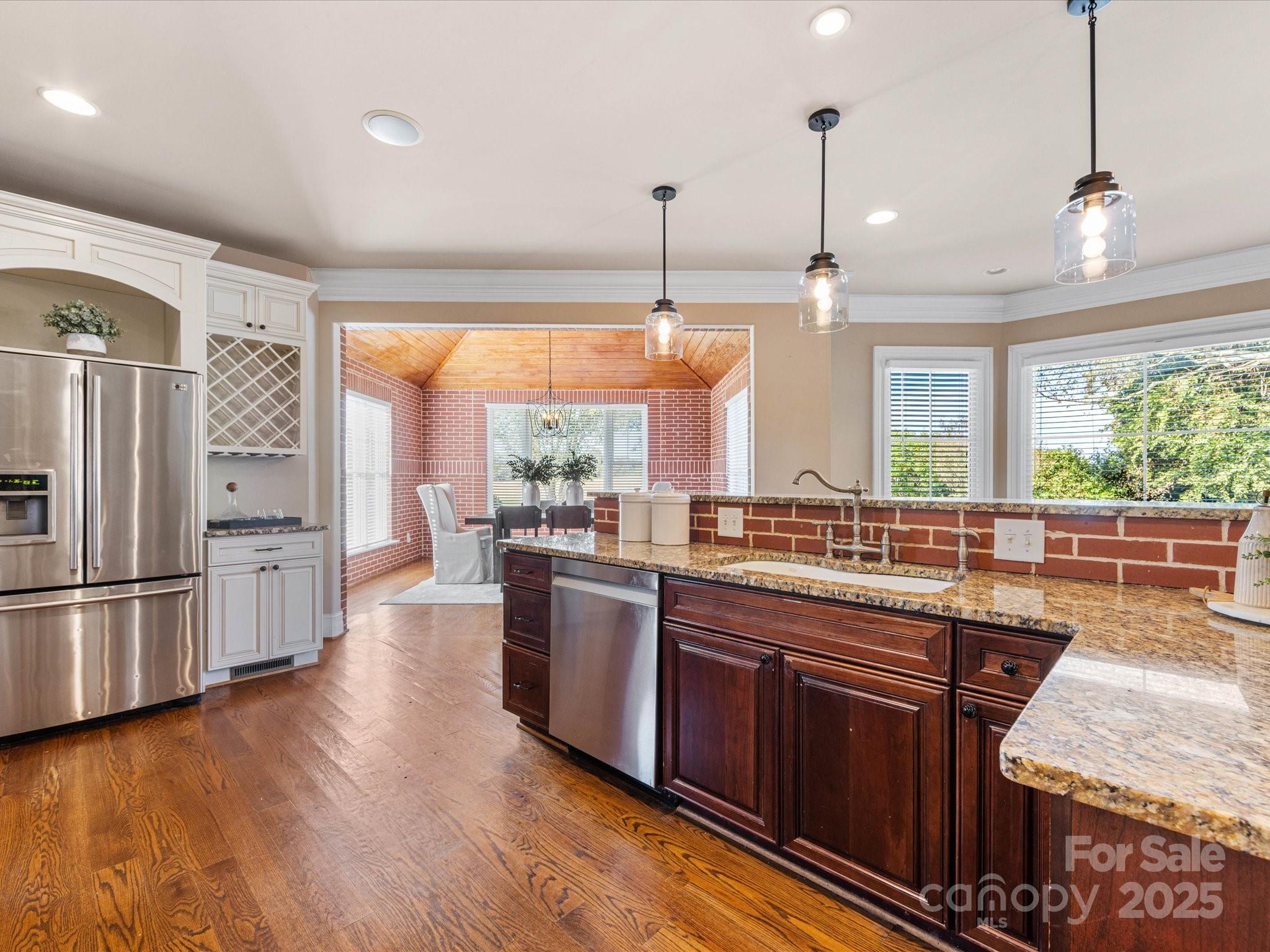 2820 Smith Field Drive — Monroe