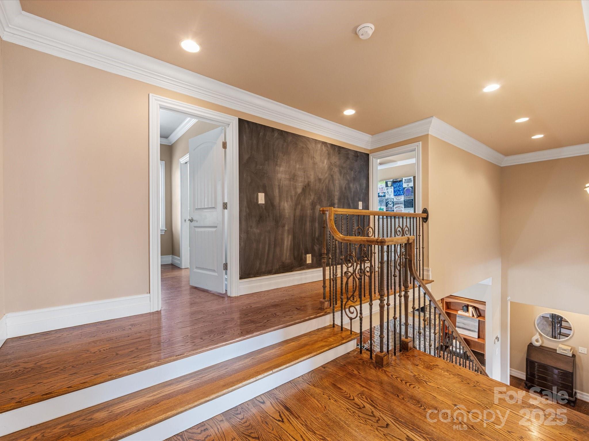 2820 Smith Field Drive — Monroe