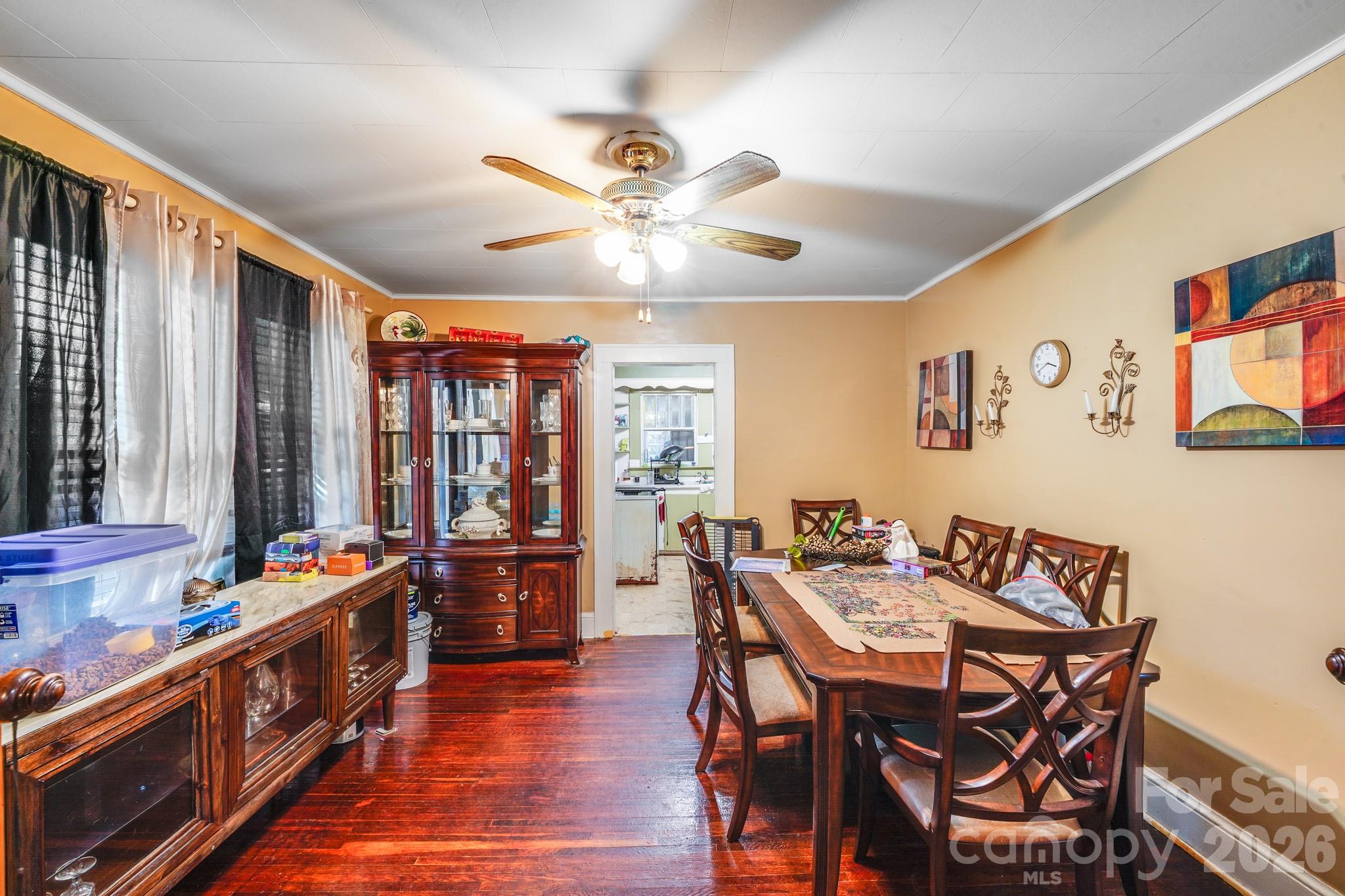 809 W Mauney Avenue — Gastonia