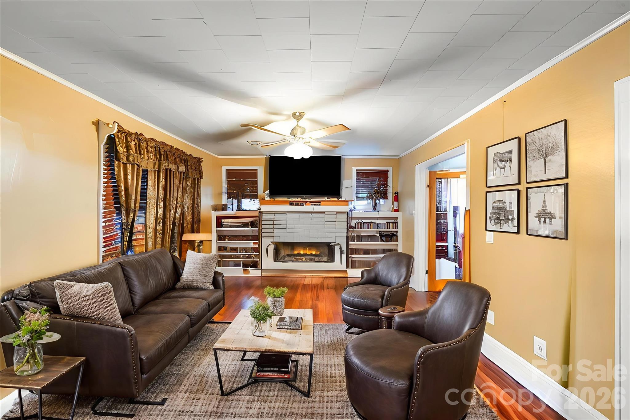 809 W Mauney Avenue — Gastonia
