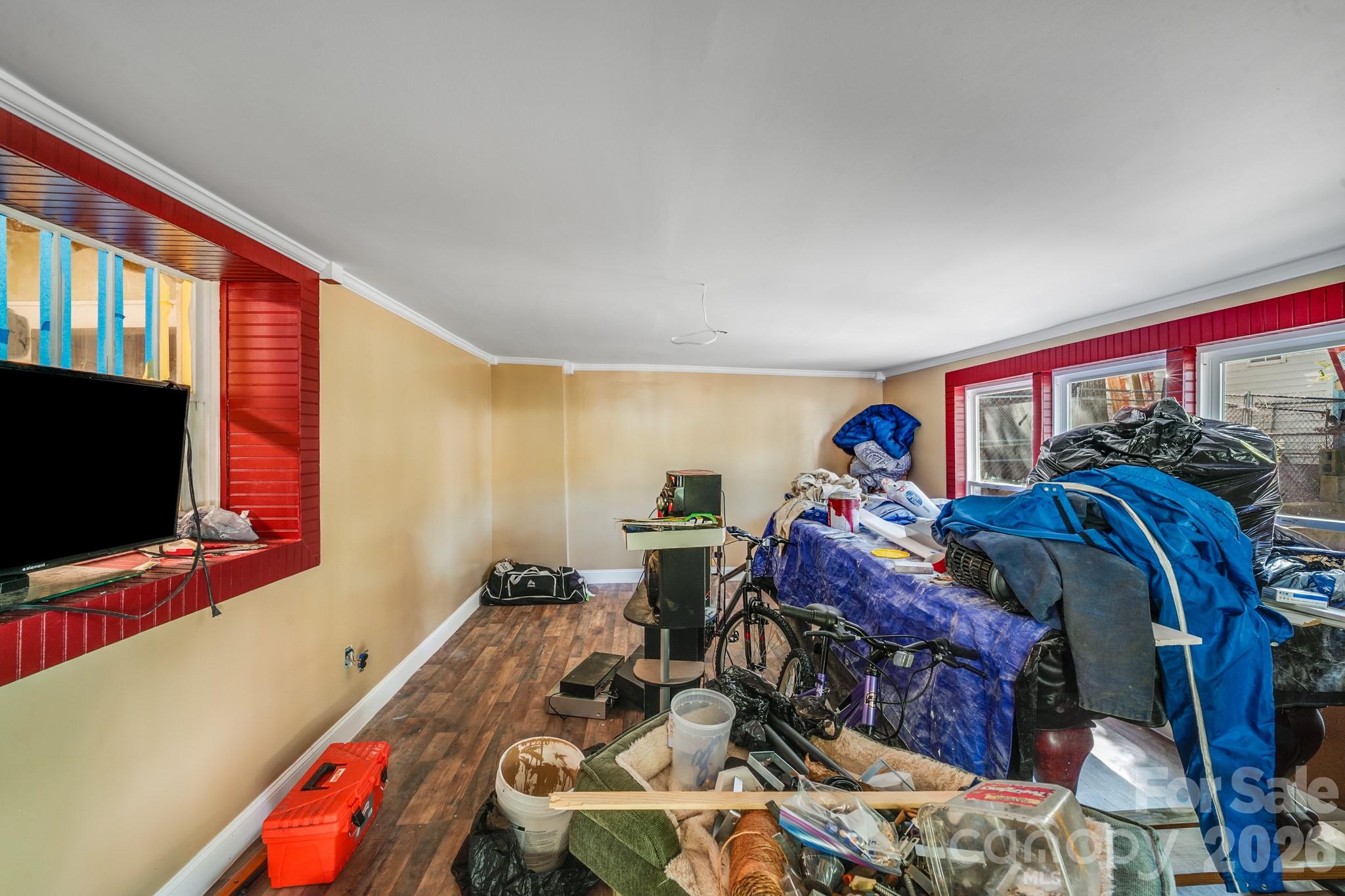 809 W Mauney Avenue — Gastonia