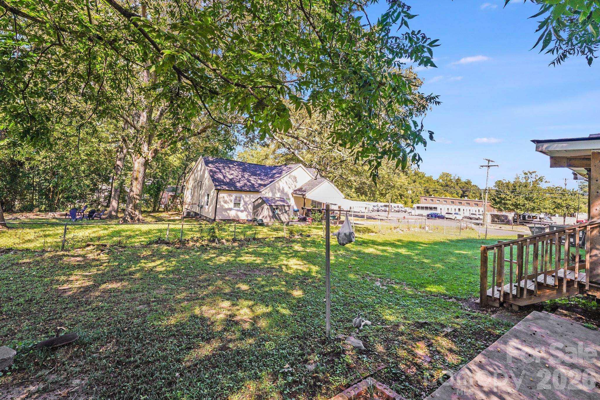 809 W Mauney Avenue — Gastonia