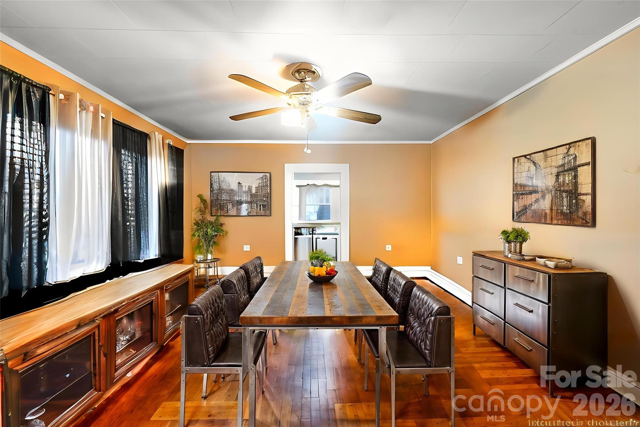 809 W Mauney Avenue — Gastonia