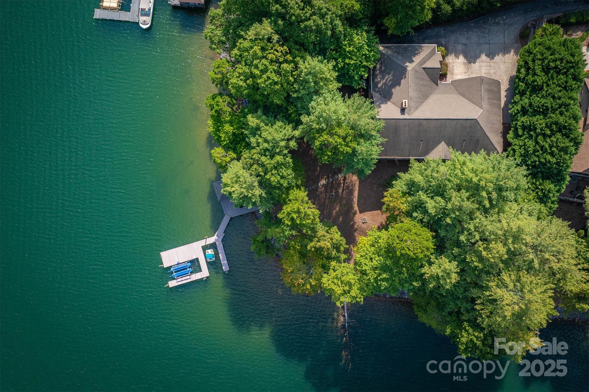 1831 Sandy Cove Drive — Morganton