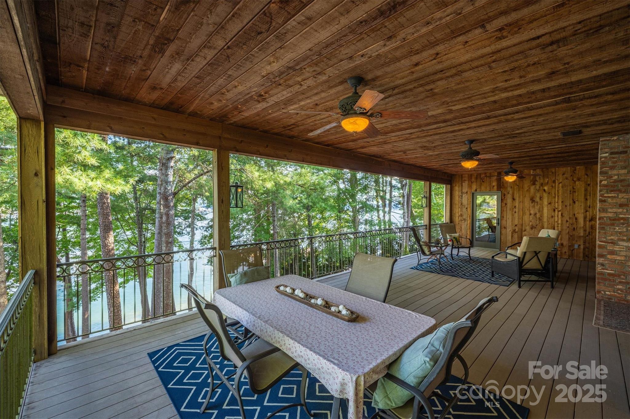 1831 Sandy Cove Drive — Morganton