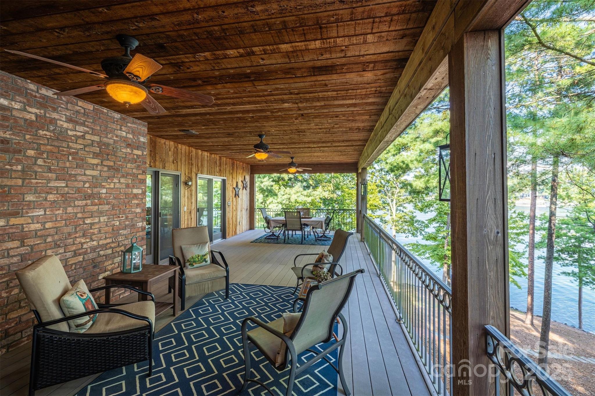 1831 Sandy Cove Drive — Morganton