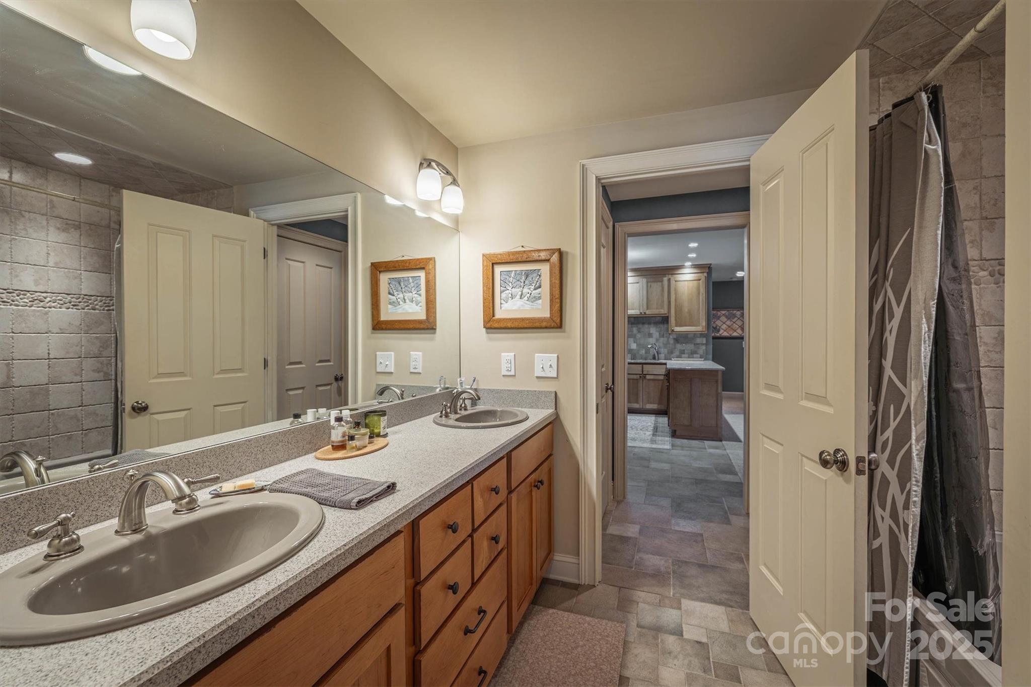 1831 Sandy Cove Drive — Morganton