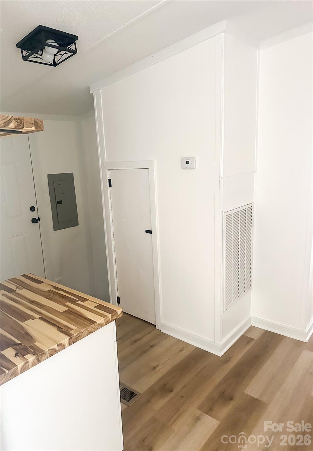 2976 Stephens Road — Bethune