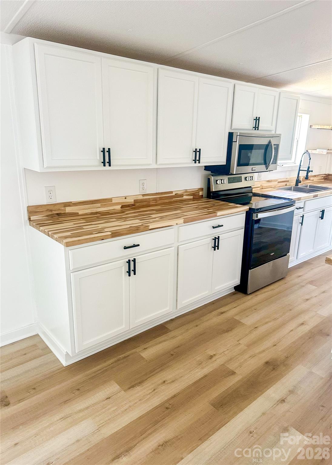 2976 Stephens Road — Bethune