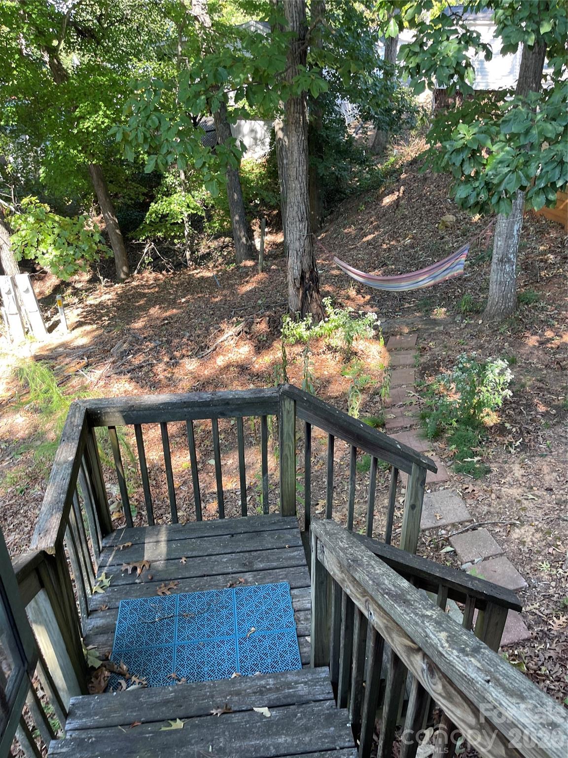 112 Deerfield Drive #185B — New London