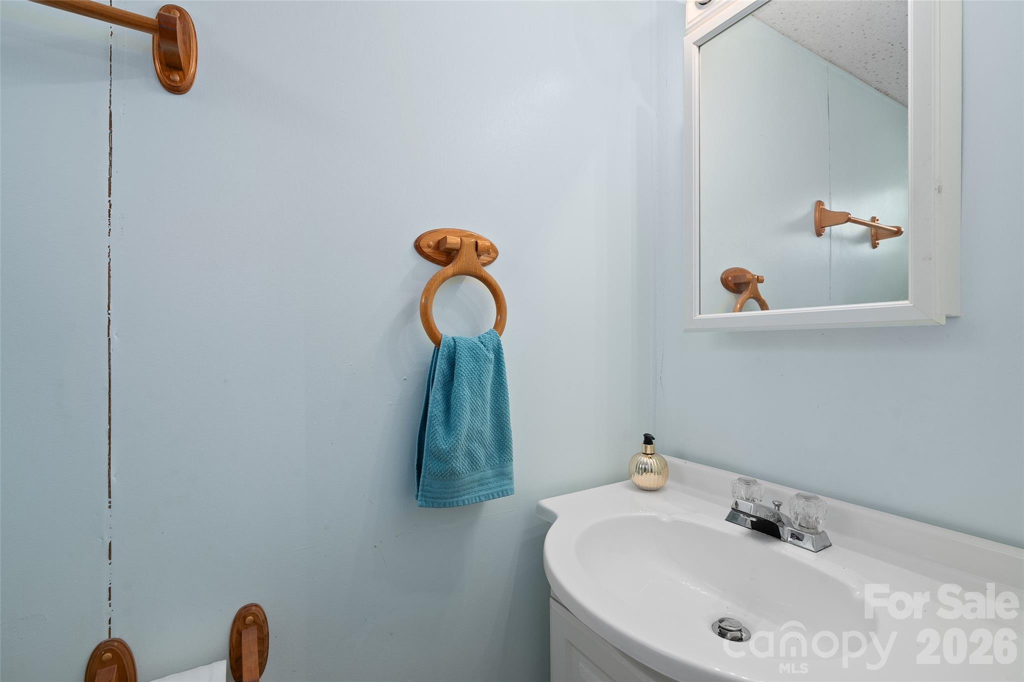 67 Quartz Lane — Balsam