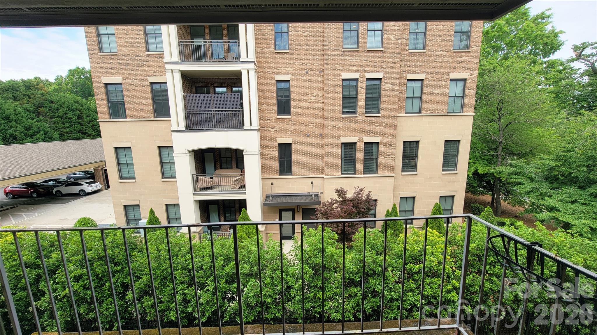 1323 Queens Road #320 — Charlotte