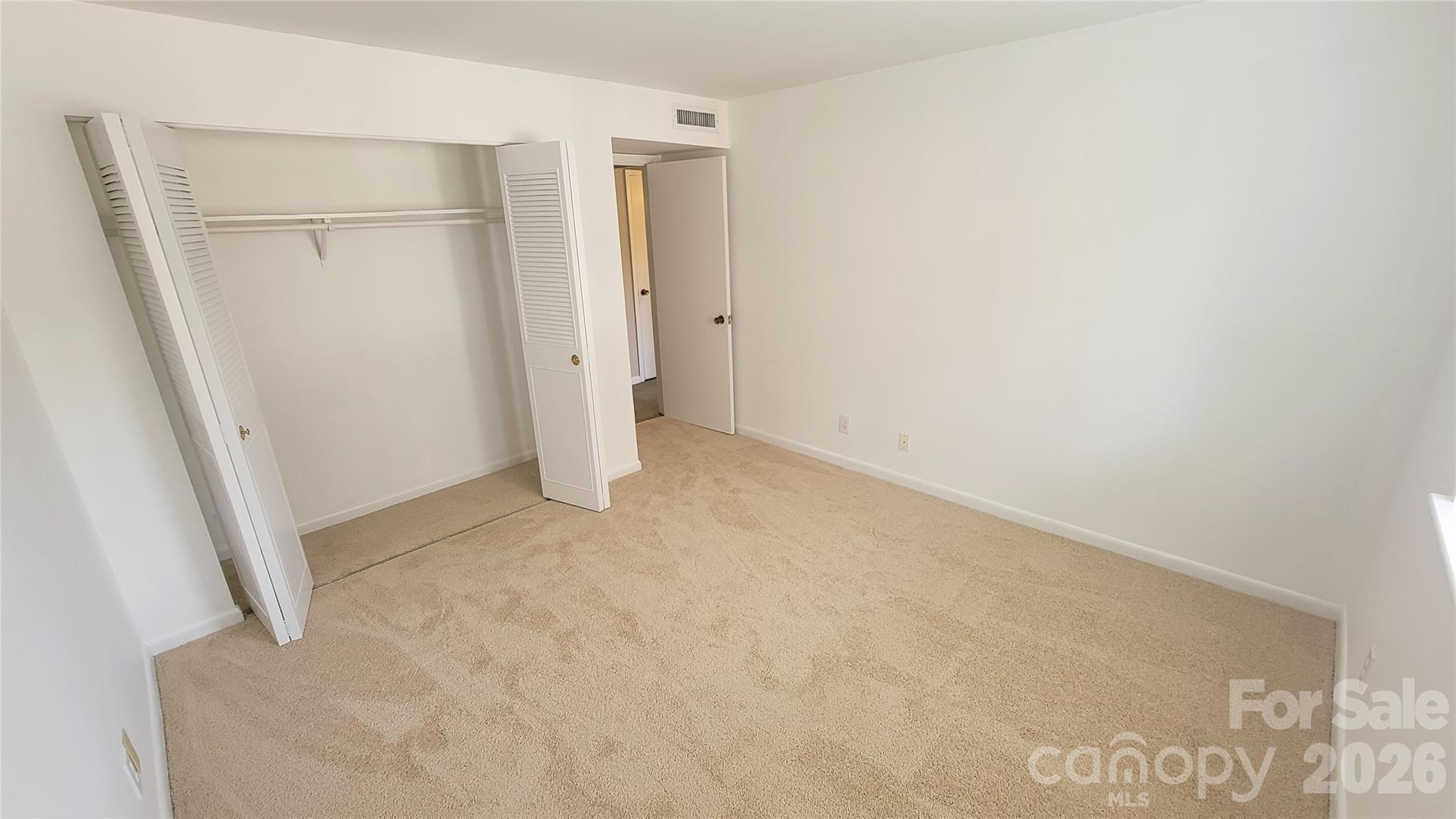 1323 Queens Road #320 — Charlotte