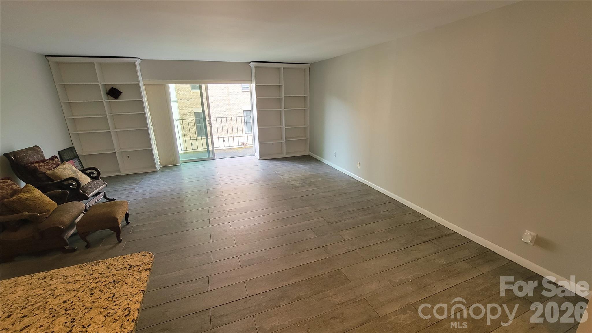 1323 Queens Road #320 — Charlotte