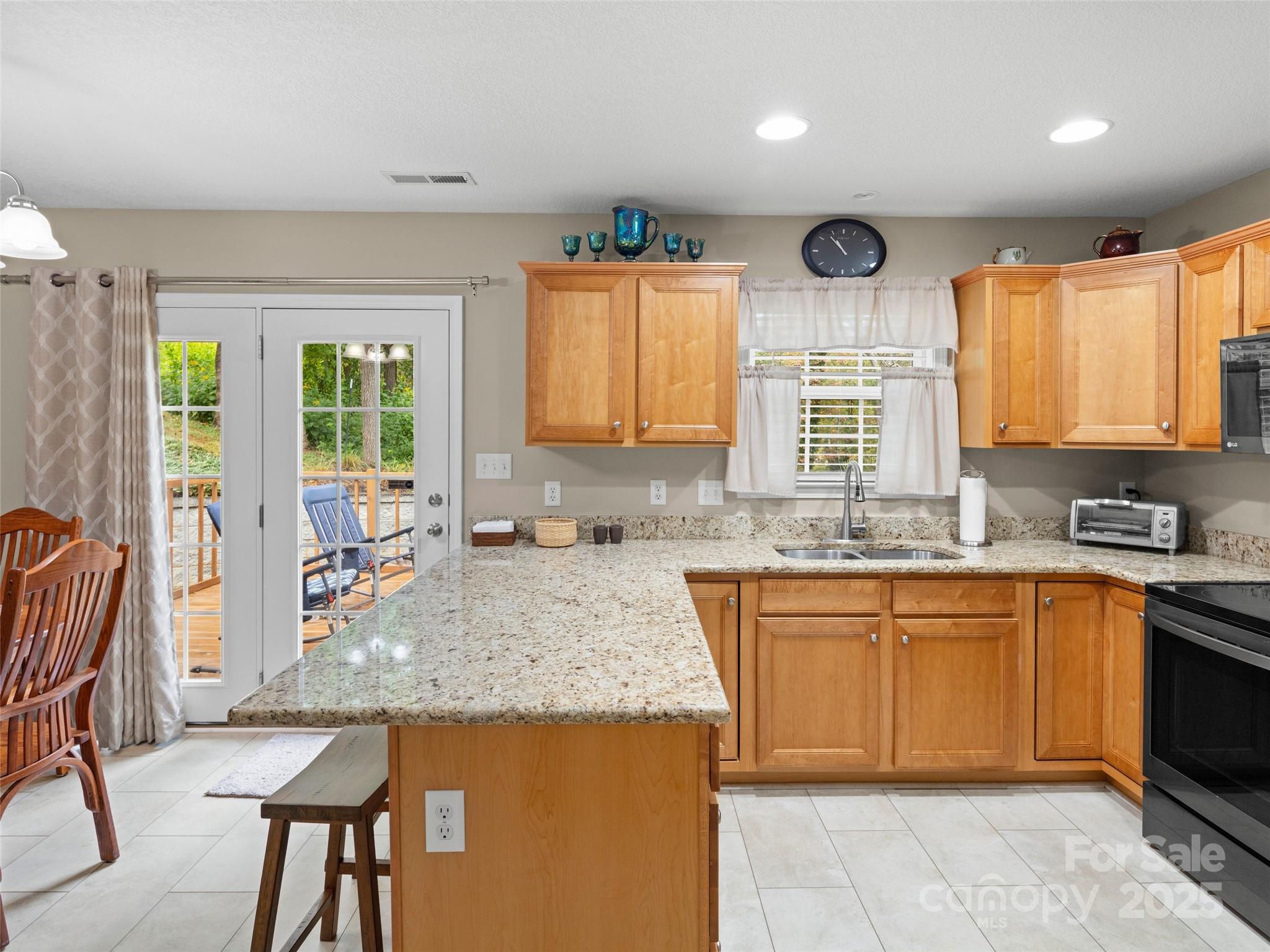 50 Ridgeland Lane — Asheville