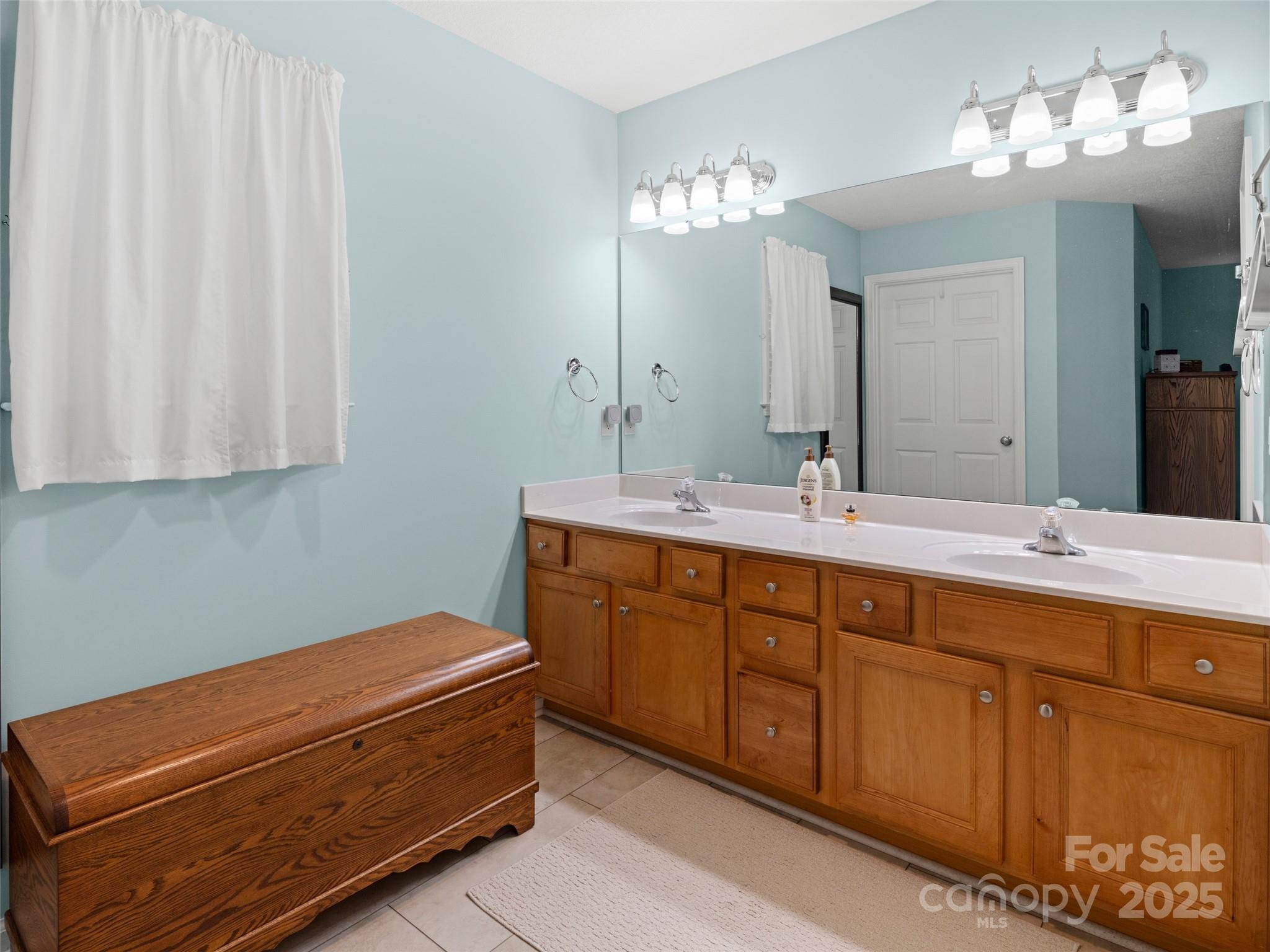 50 Ridgeland Lane — Asheville