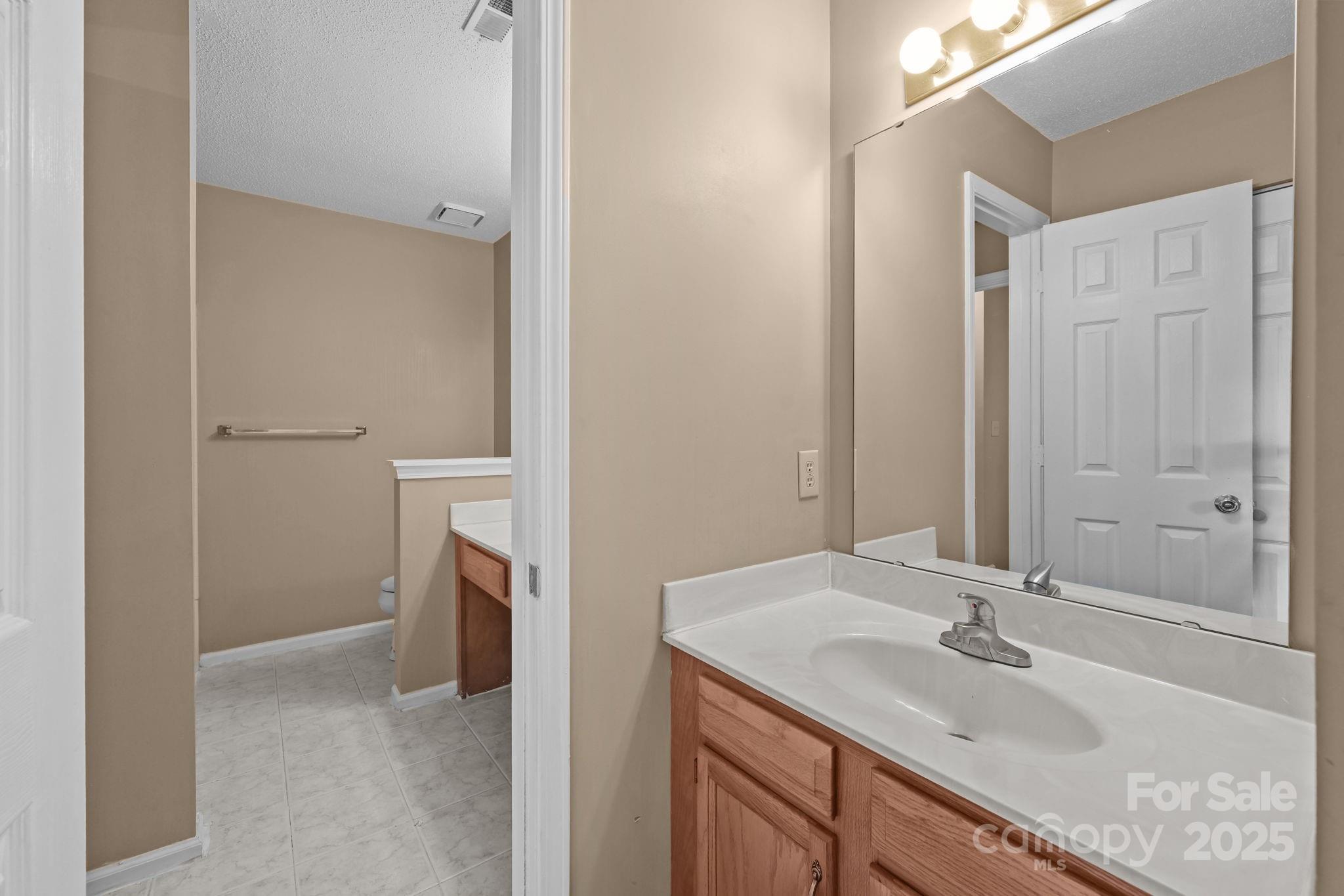3649 Huyton Court — Charlotte