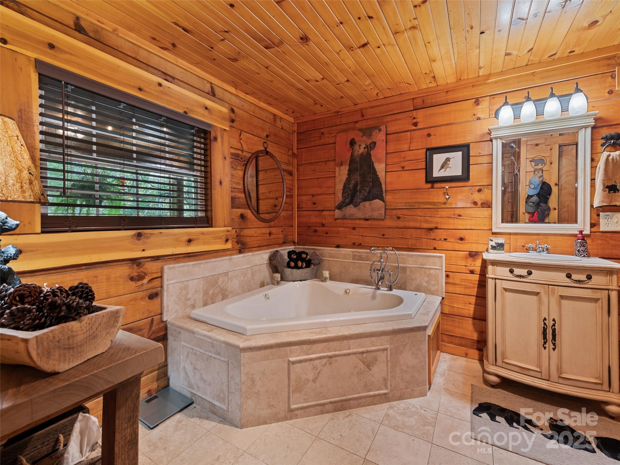 839 Wolf Laurel Drive — Maggie Valley