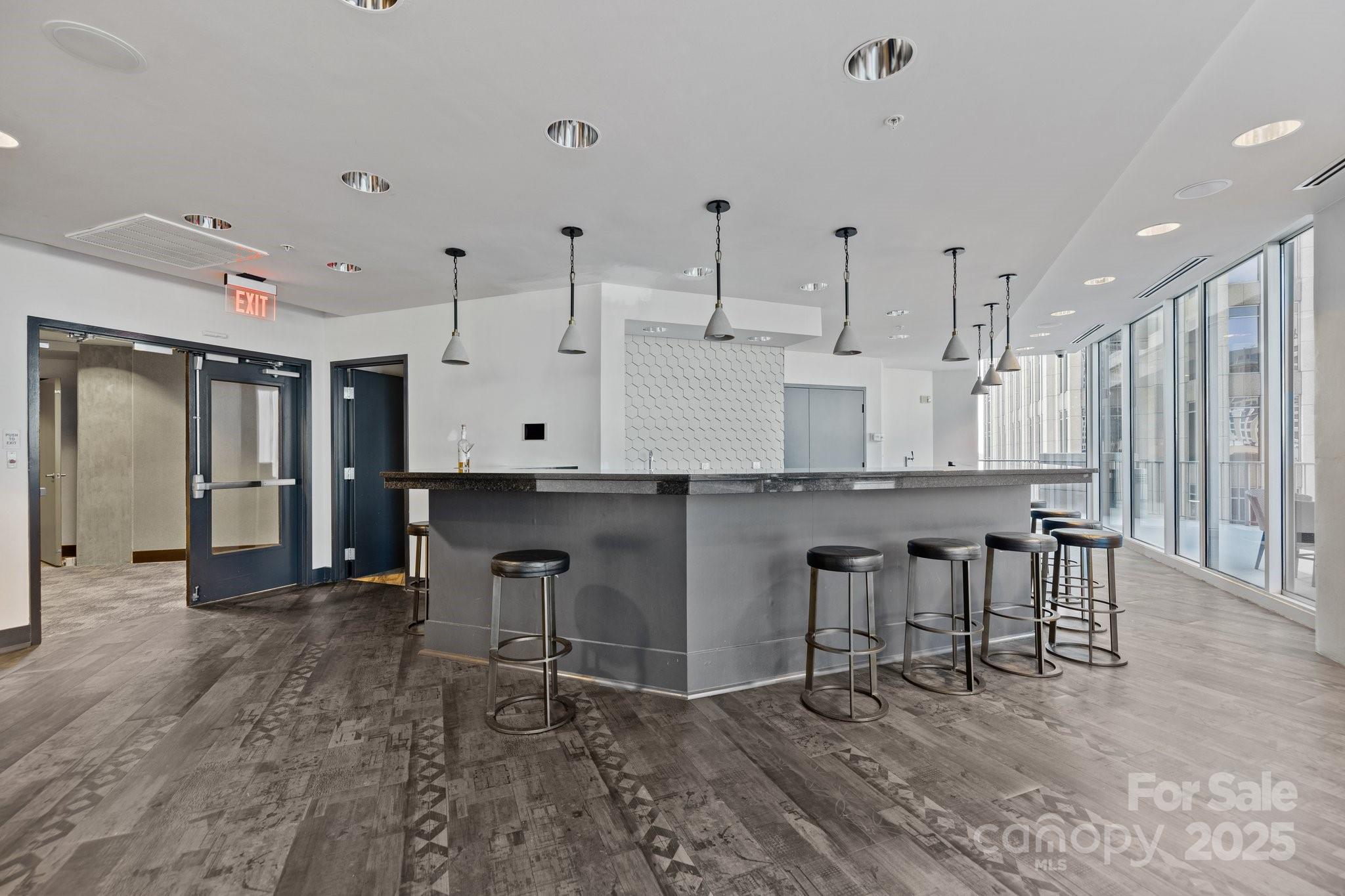 210 N Church Street #1105 — Charlotte