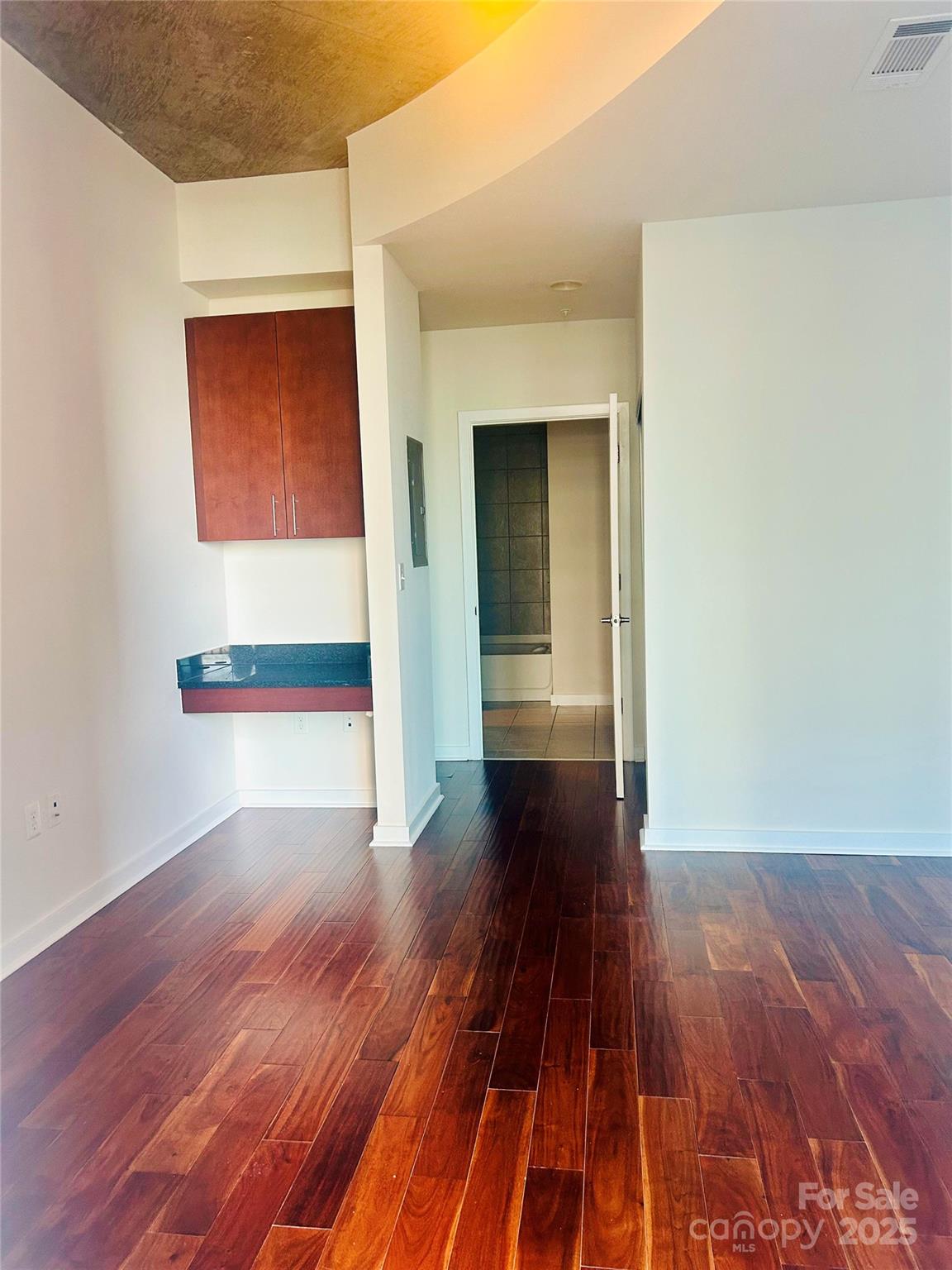 210 N Church Street #1105 — Charlotte