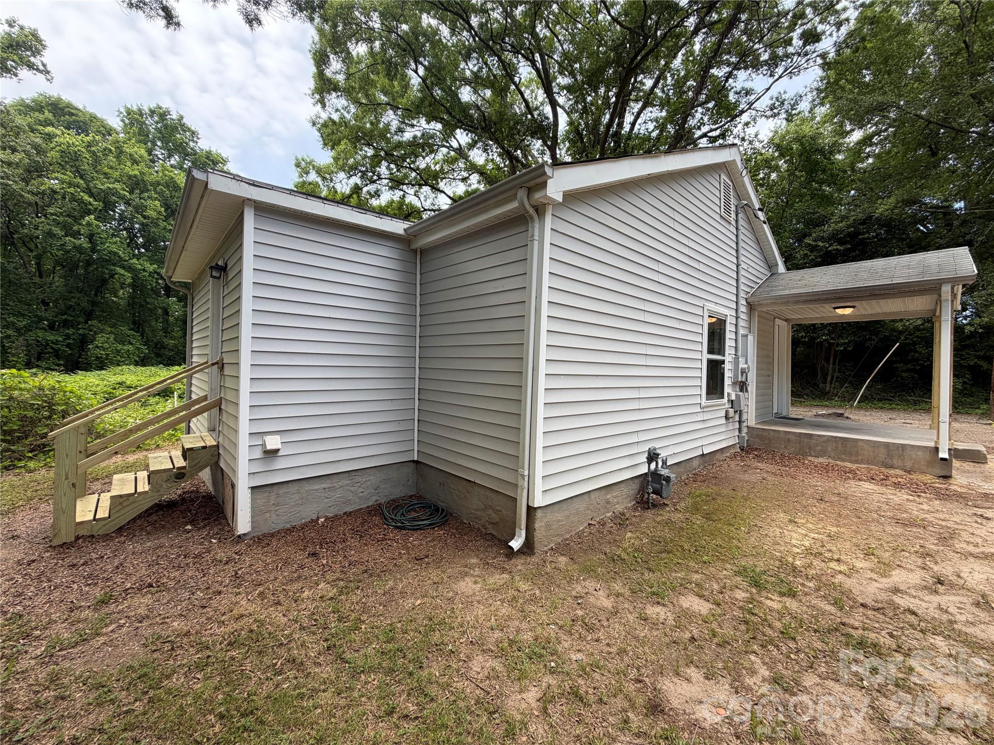 1555 Collinston Drive — Gastonia