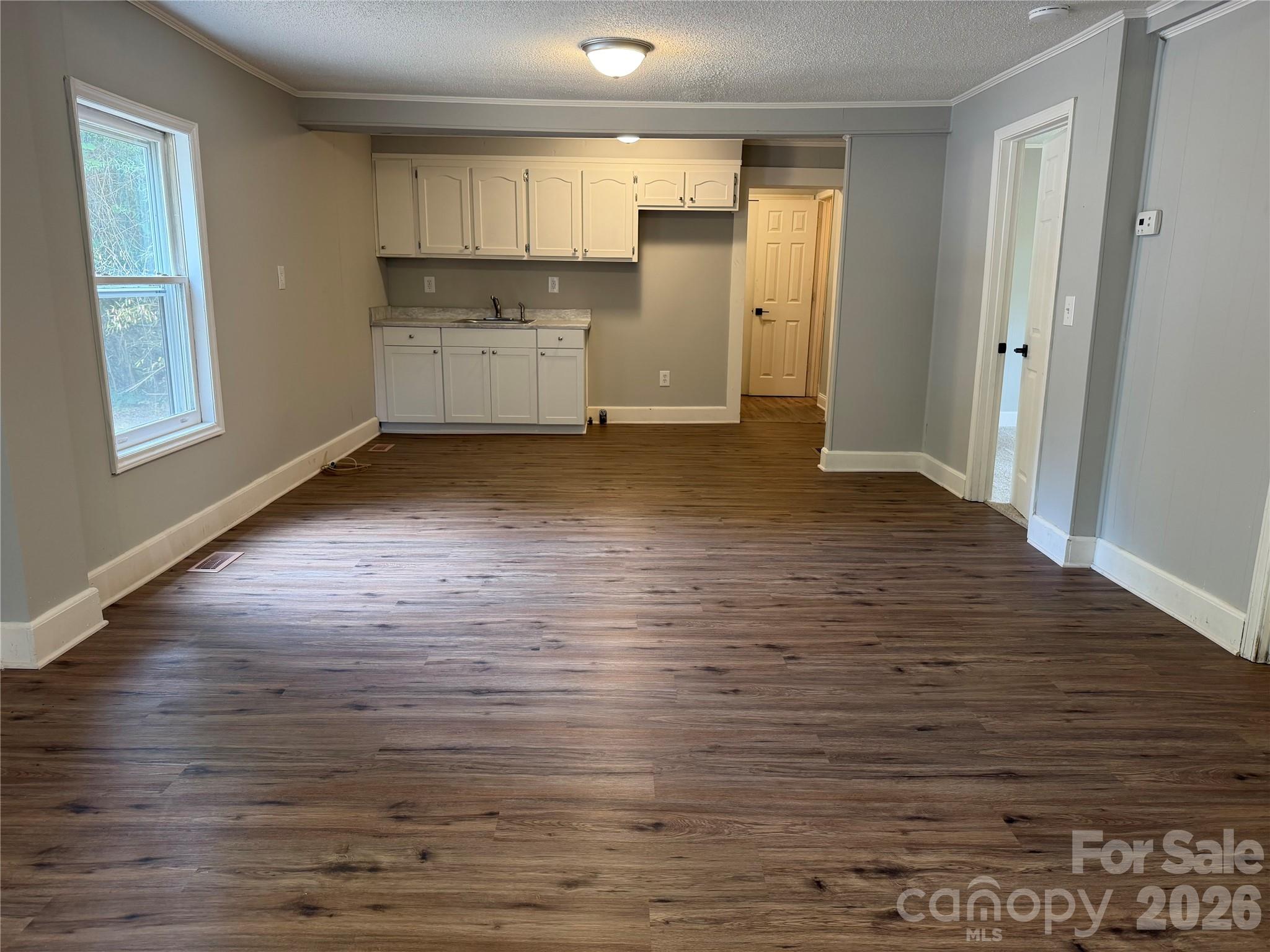 1555 Collinston Drive — Gastonia
