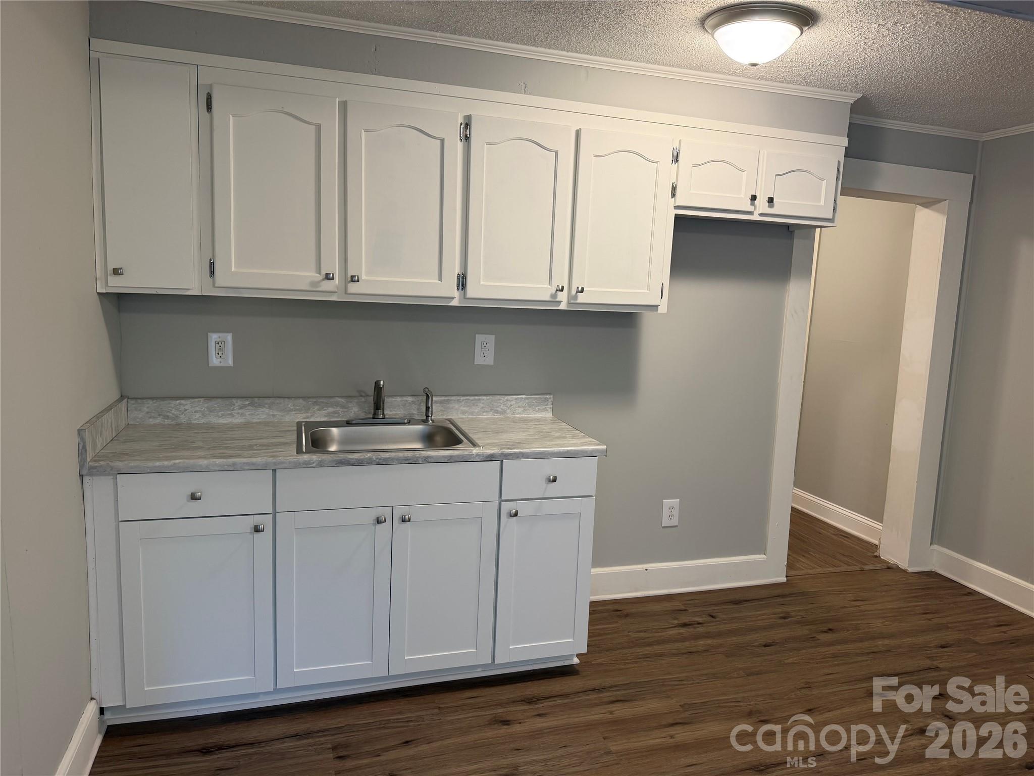 1555 Collinston Drive — Gastonia