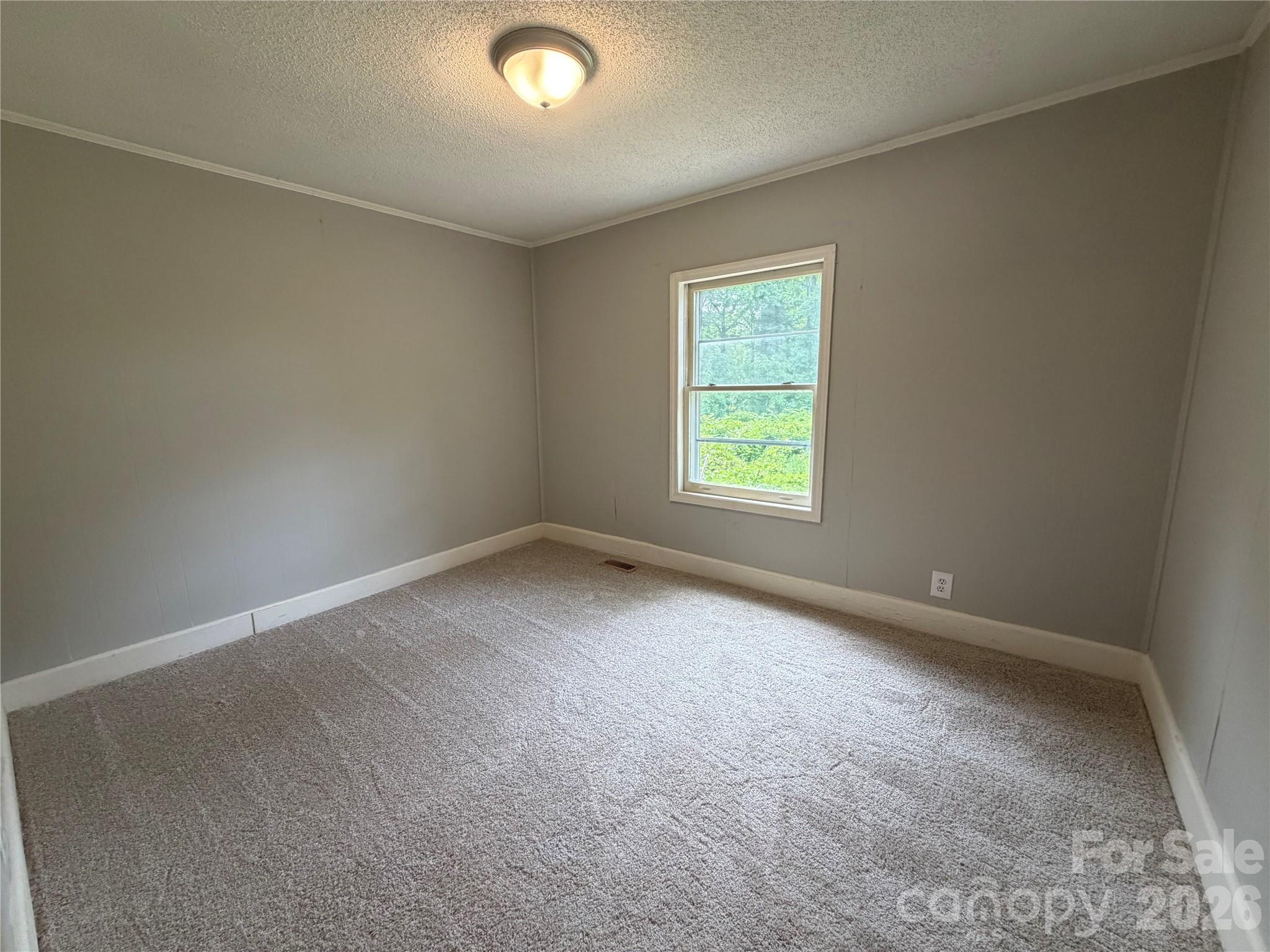 1555 Collinston Drive — Gastonia