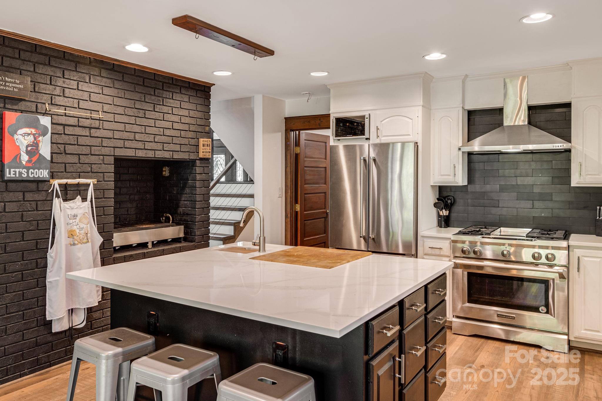 131 Jonadel Court — Lake Lure