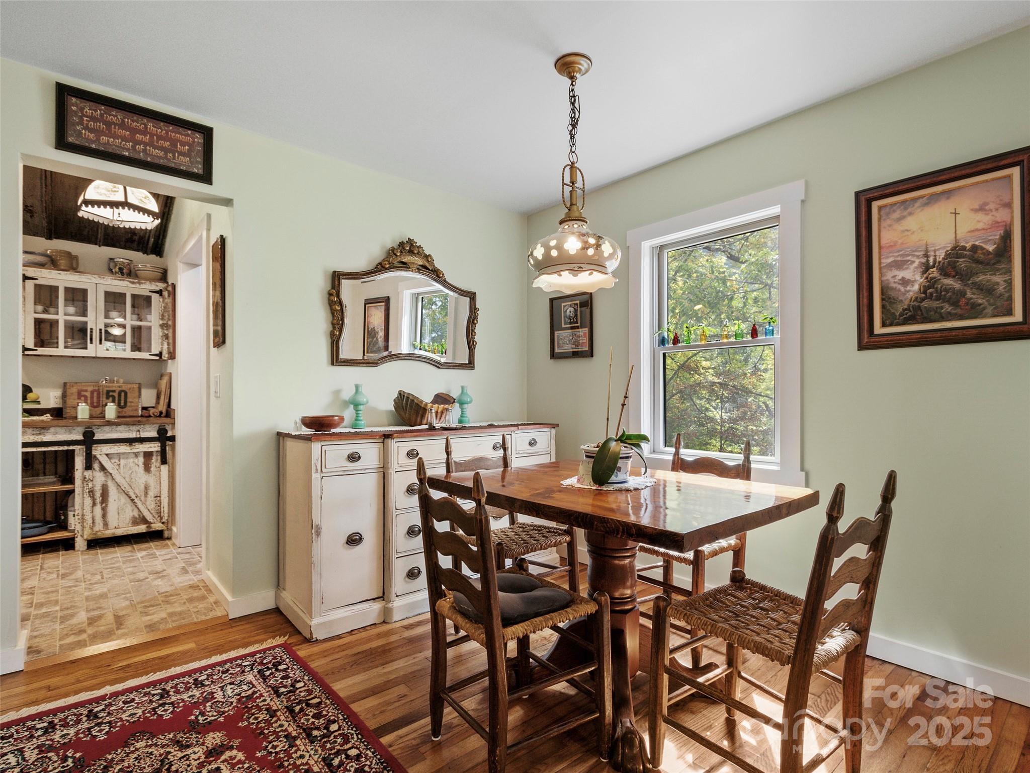 407 Terrell Drive — Bakersville