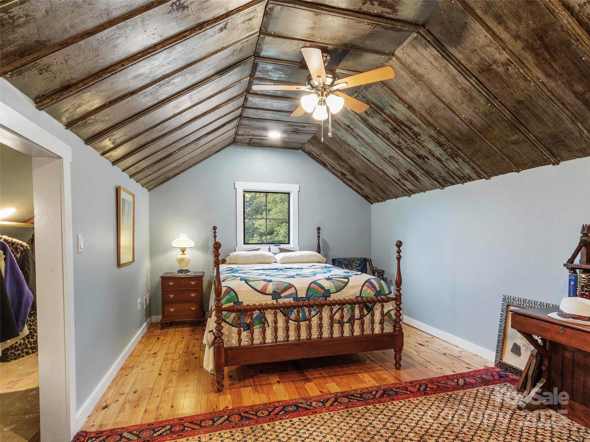 407 Terrell Drive — Bakersville