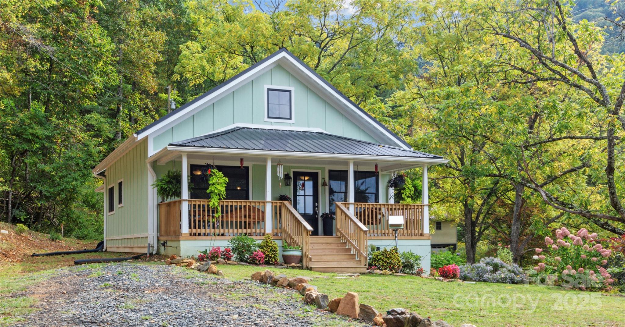 407 Terrell Drive — Bakersville