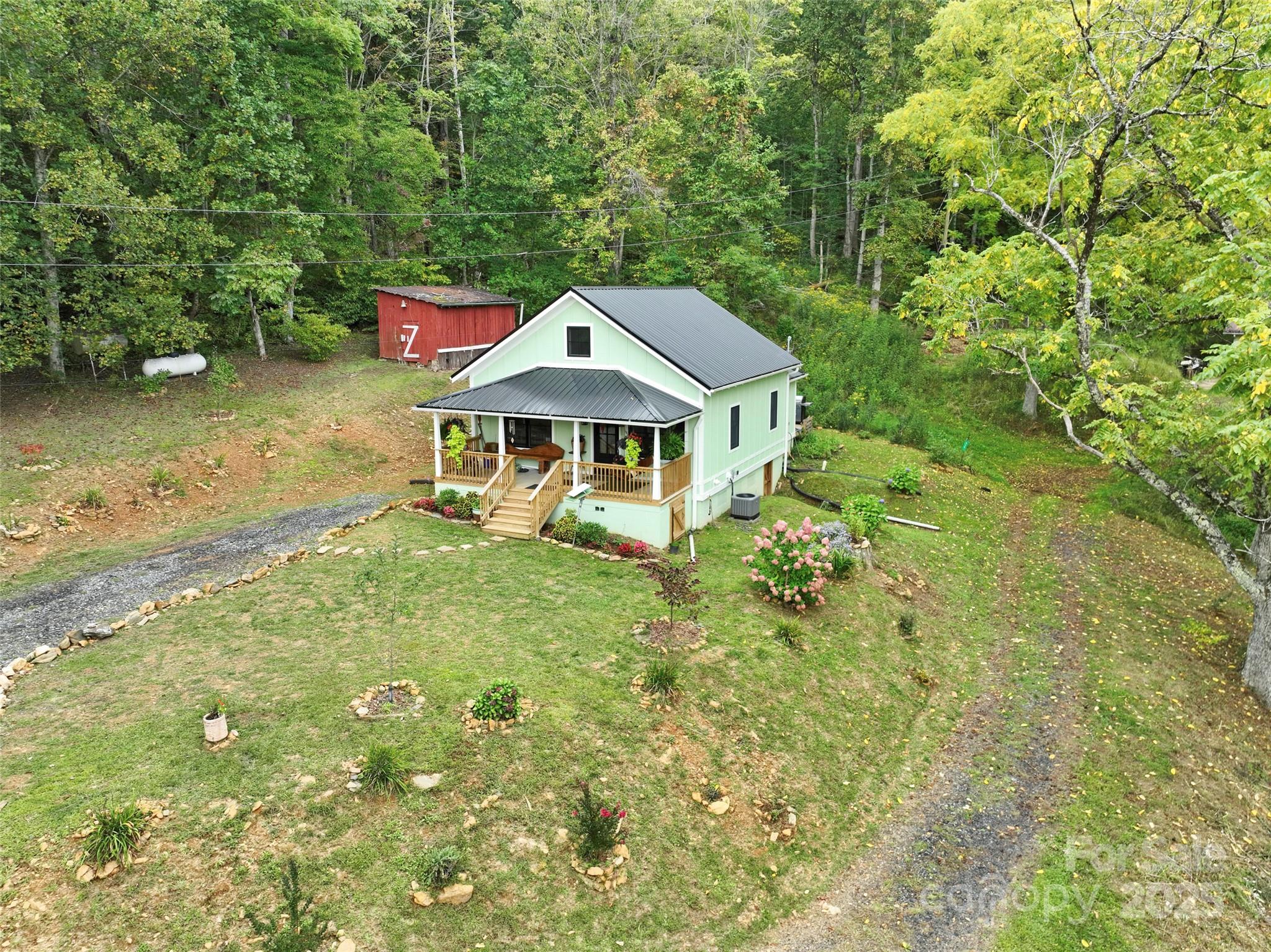 407 Terrell Drive — Bakersville