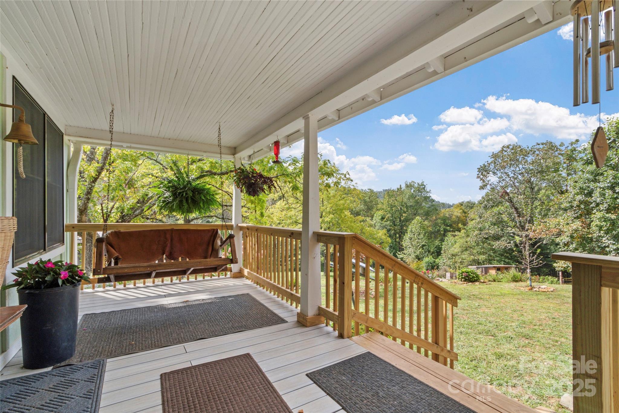 407 Terrell Drive — Bakersville