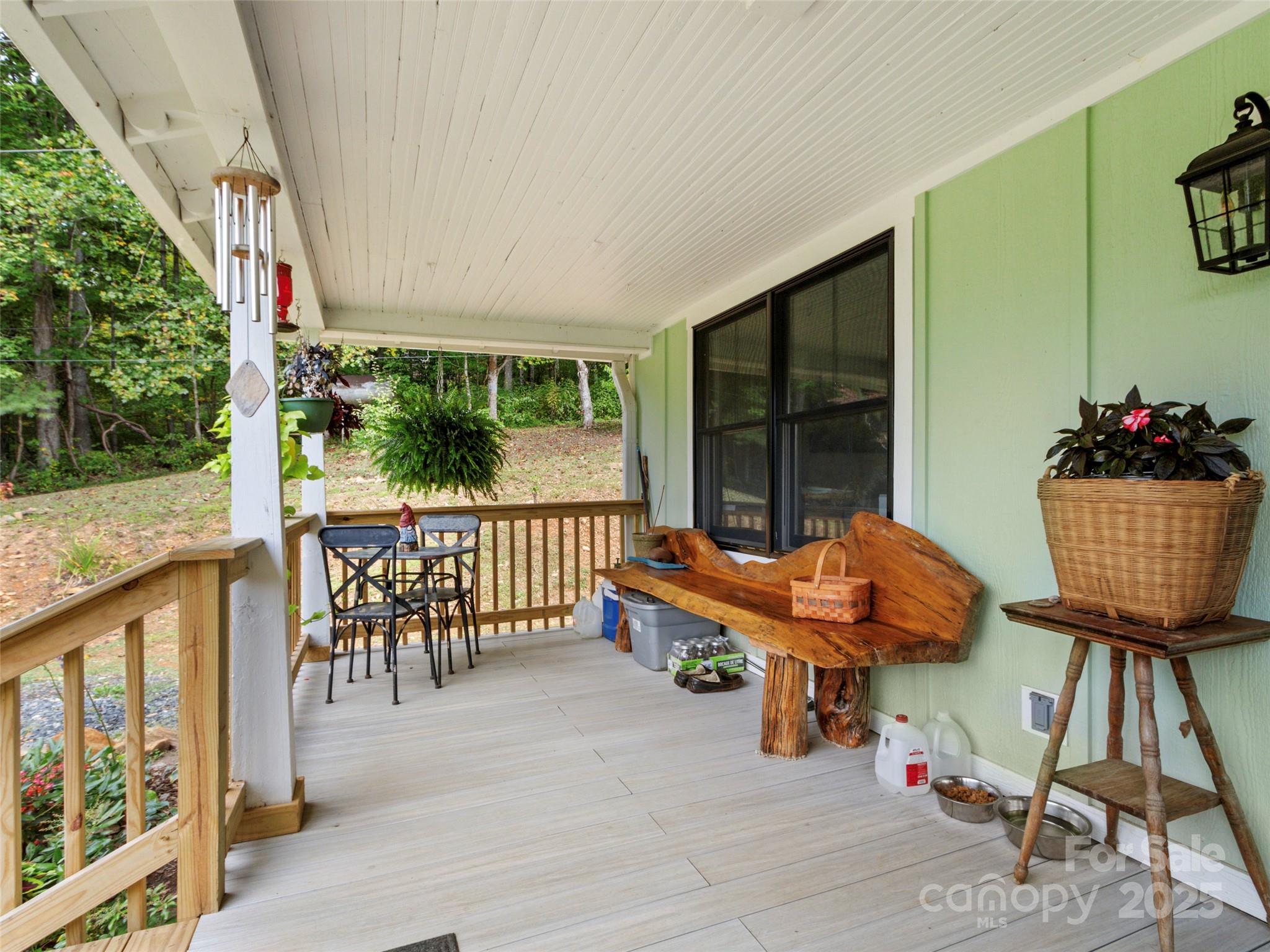 407 Terrell Drive — Bakersville