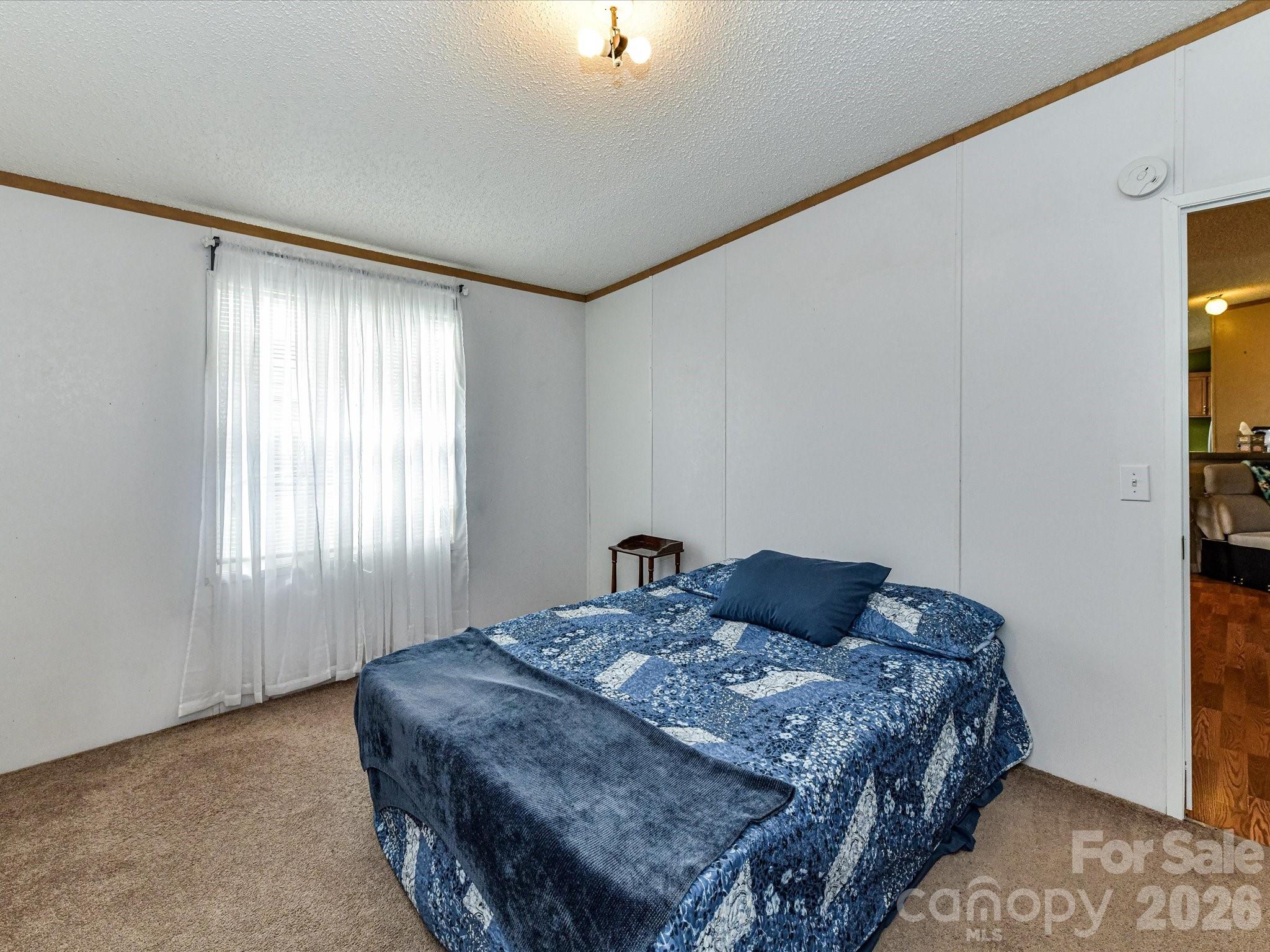 1565 Foxbrook Circle — Lancaster