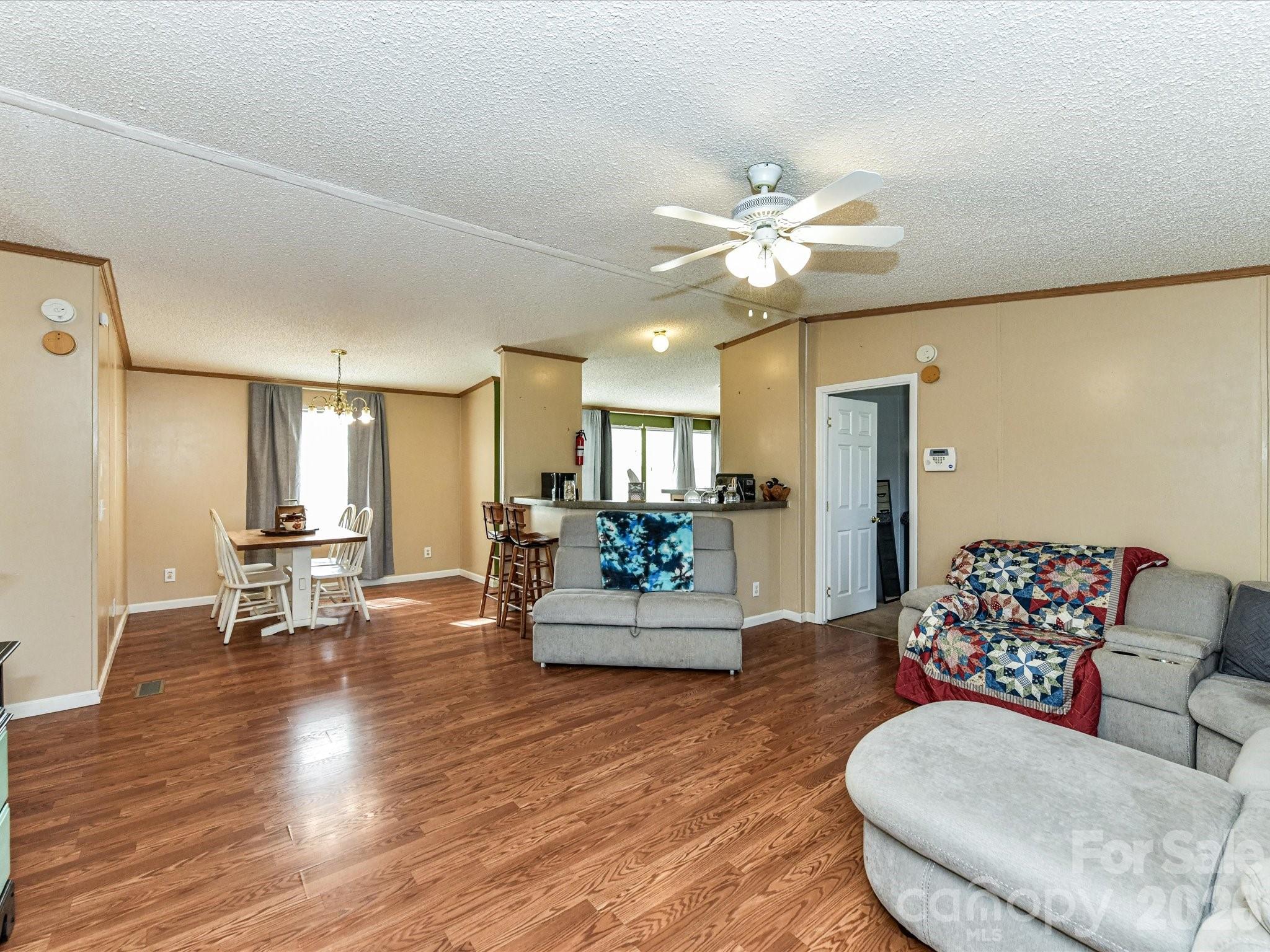 1565 Foxbrook Circle — Lancaster