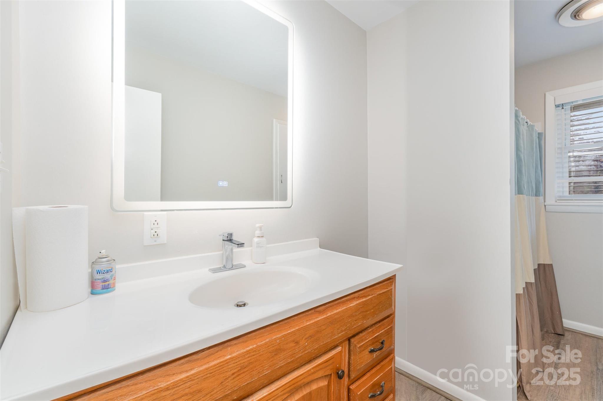 2885 Wright Avenue — Salisbury
