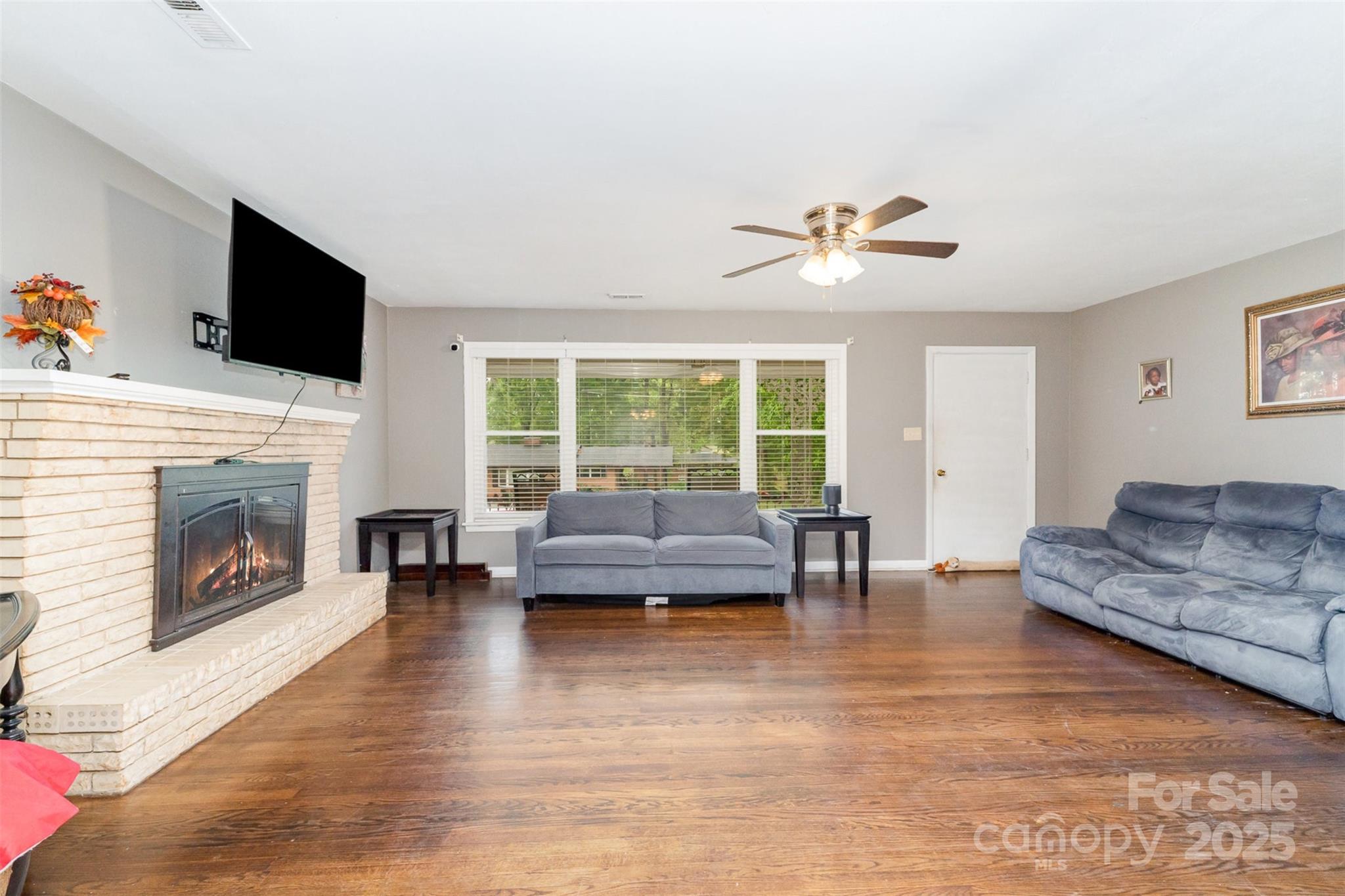 2885 Wright Avenue — Salisbury