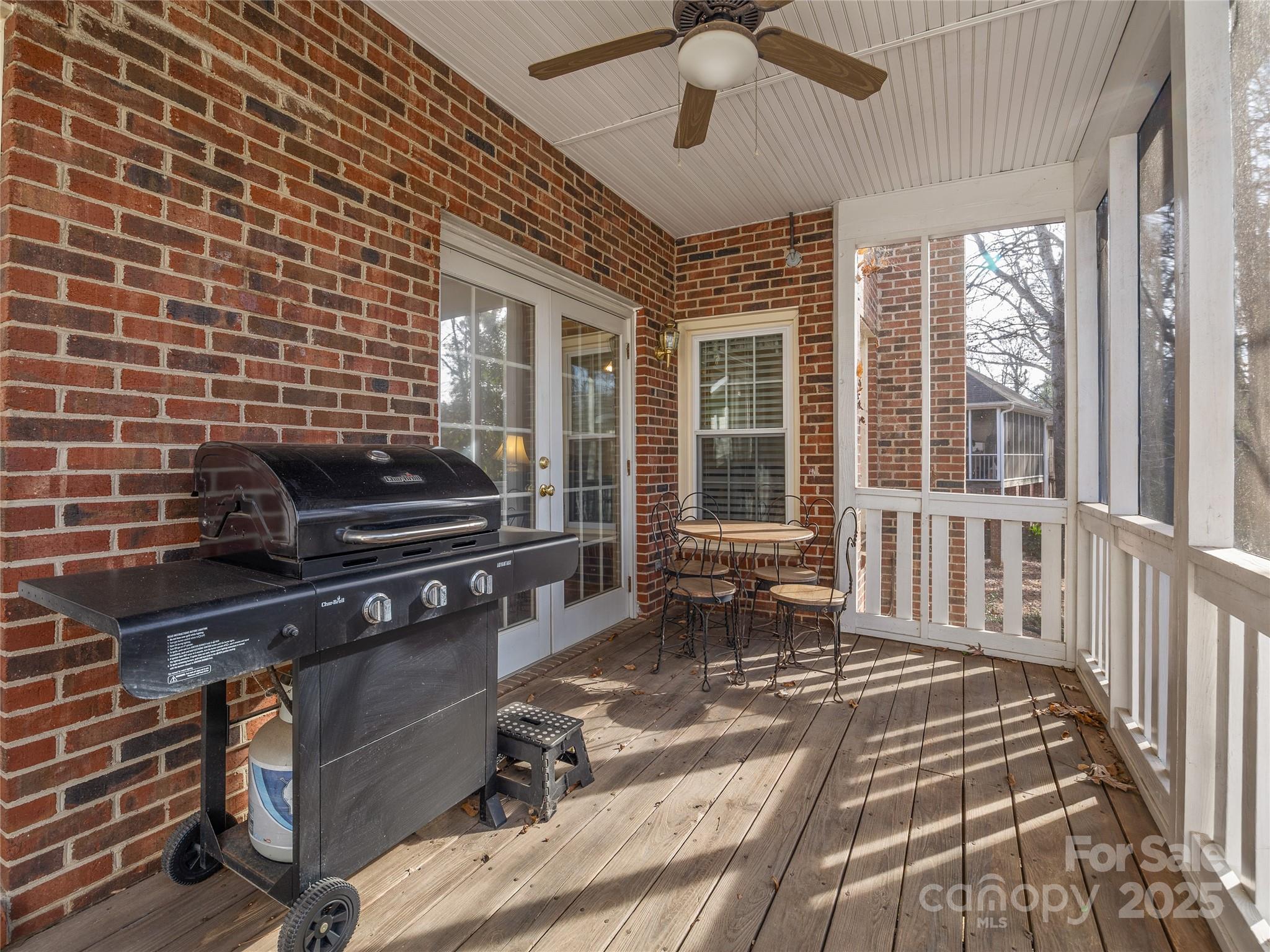 1981 Hamptonwood Road — Rock Hill
