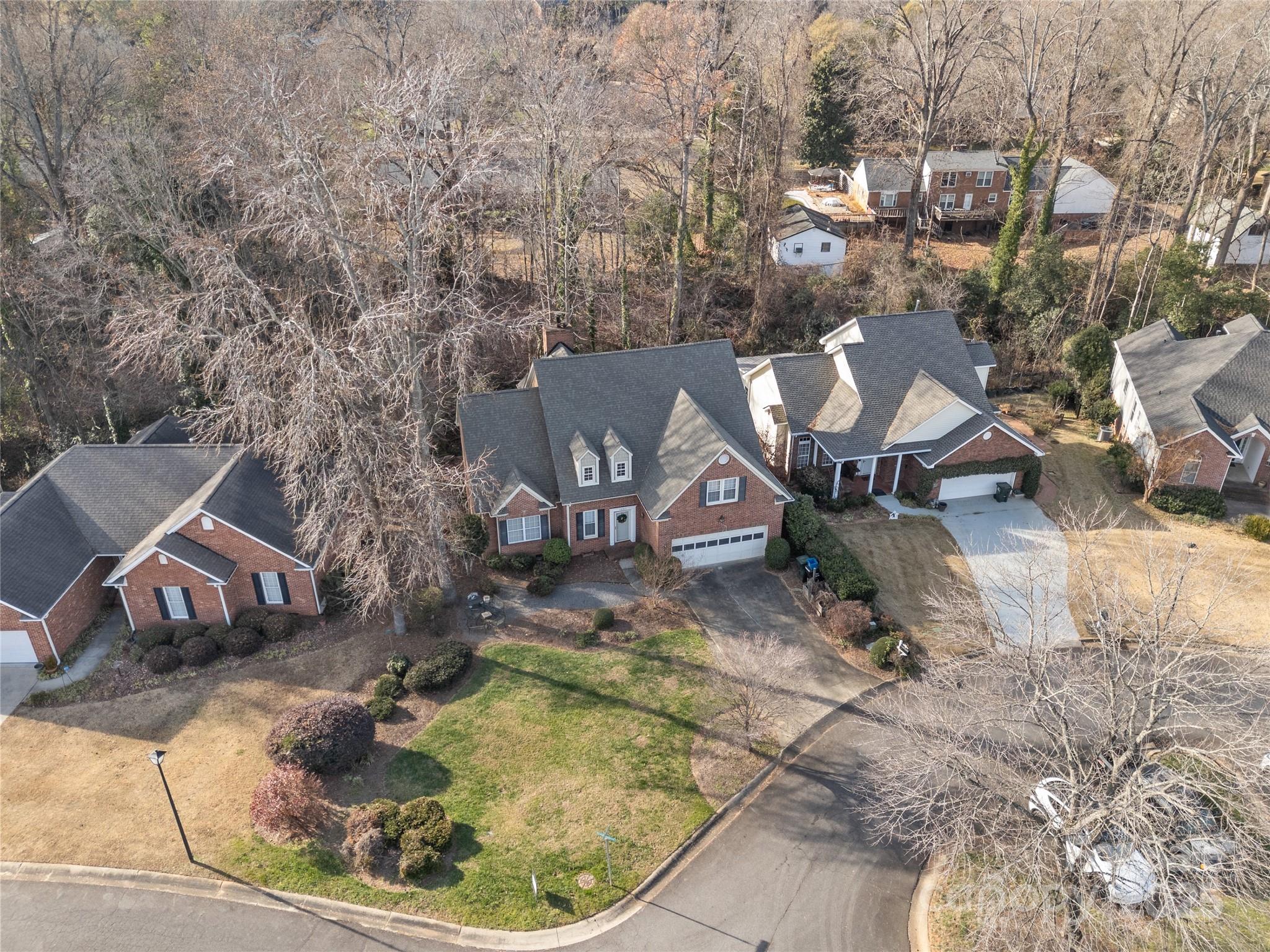 1981 Hamptonwood Road — Rock Hill