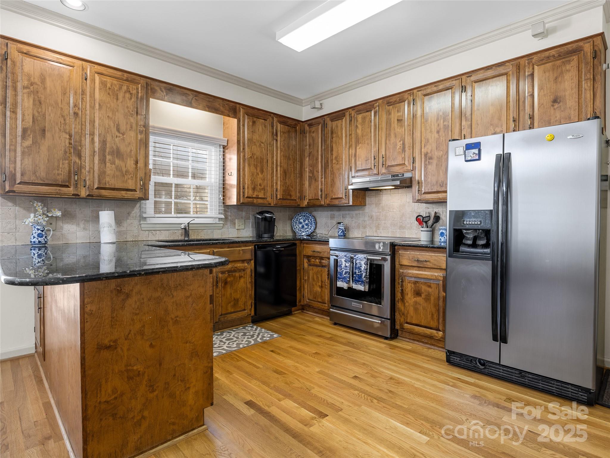 1981 Hamptonwood Road — Rock Hill