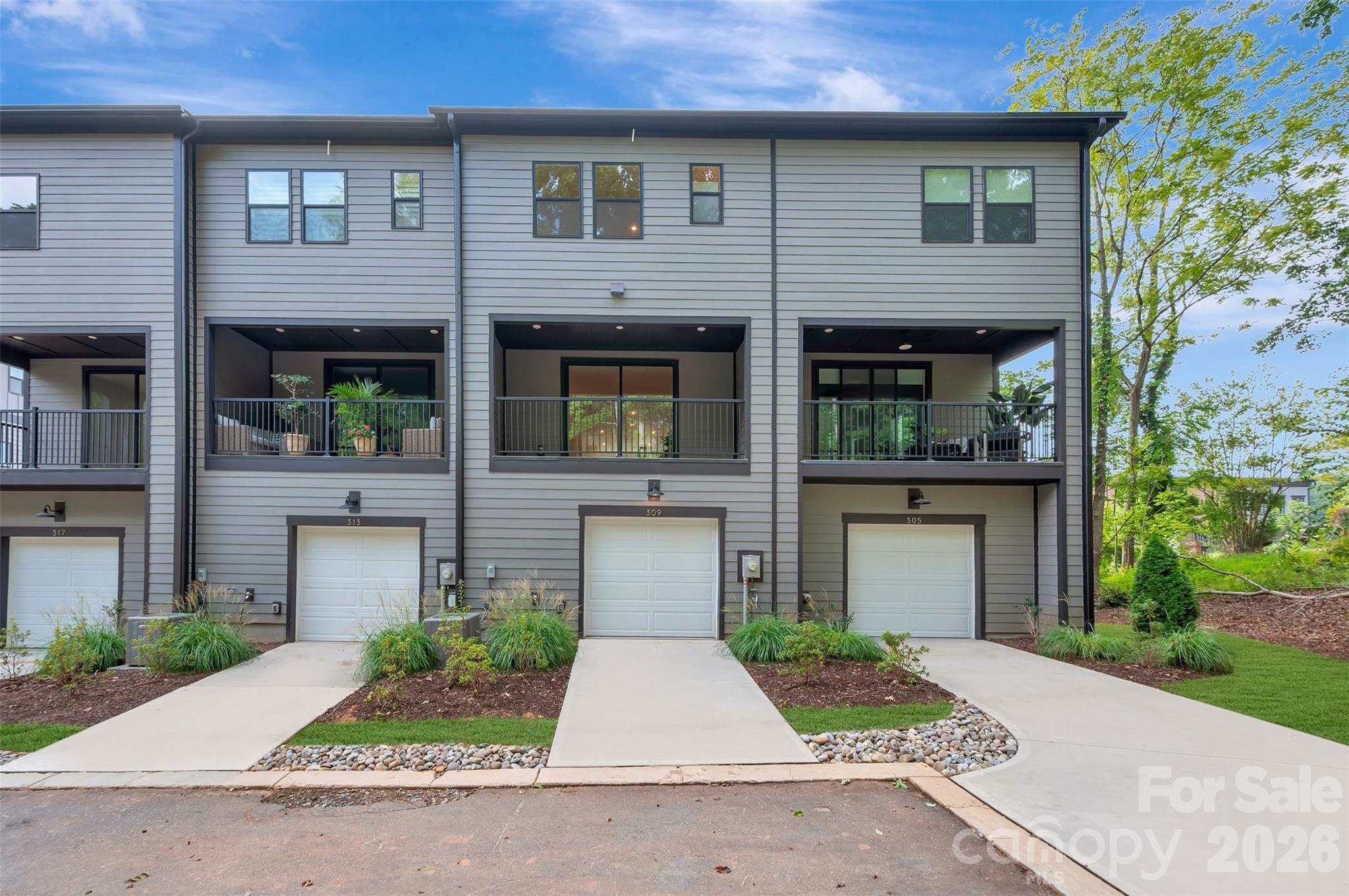 309 Old Town Village Road — Waxhaw
