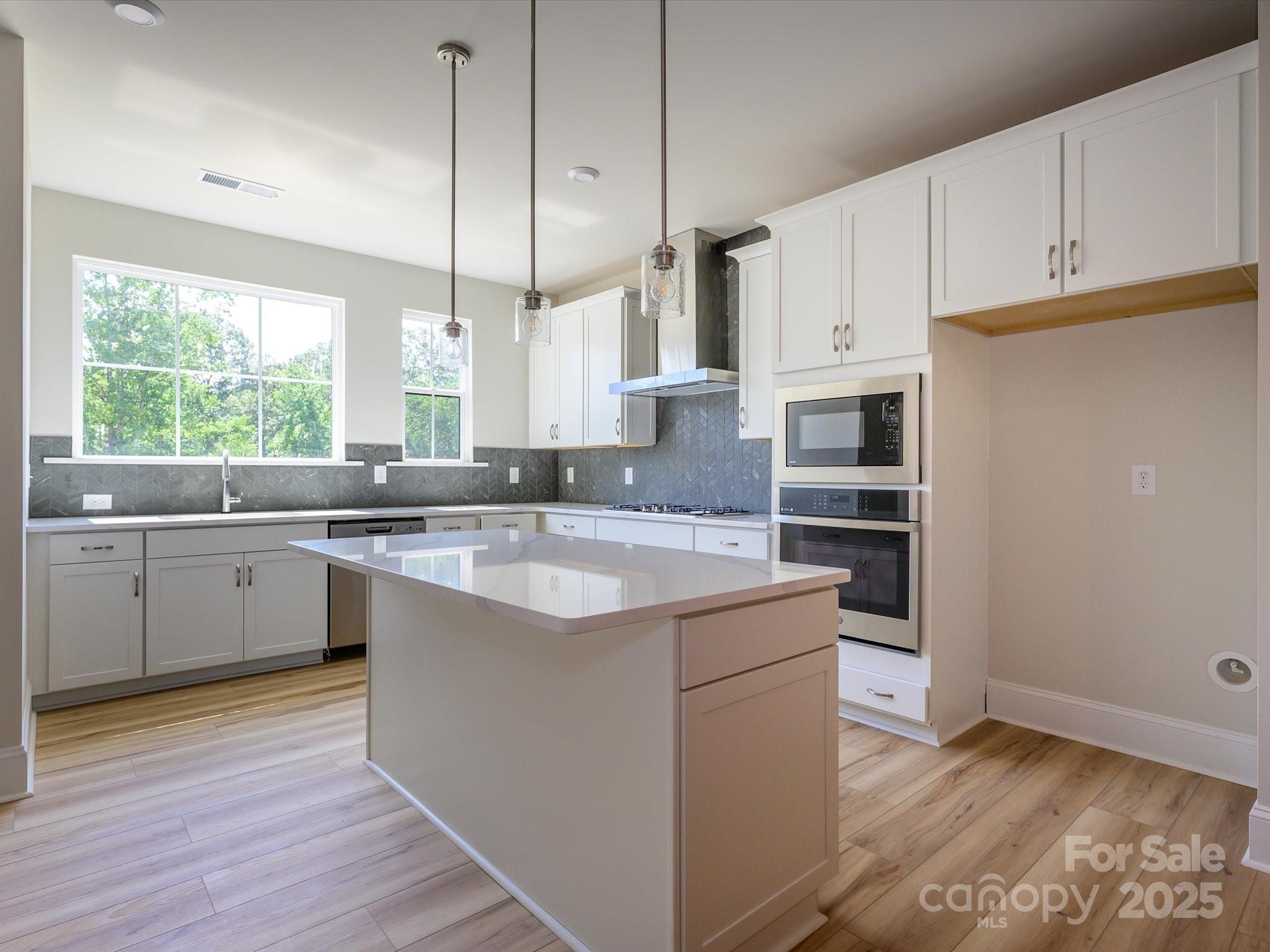 309 Old Town Village Road — Waxhaw