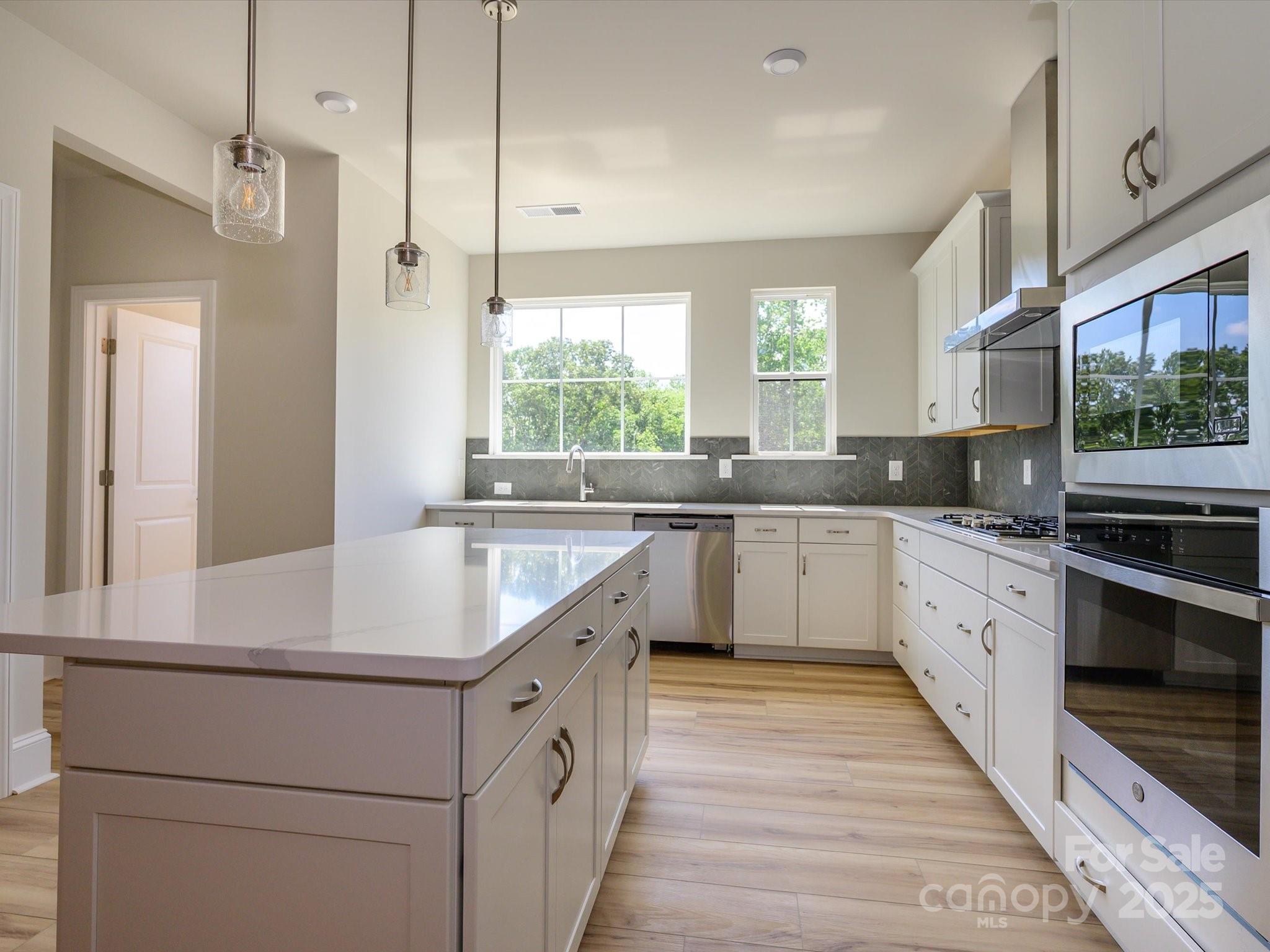309 Old Town Village Road — Waxhaw