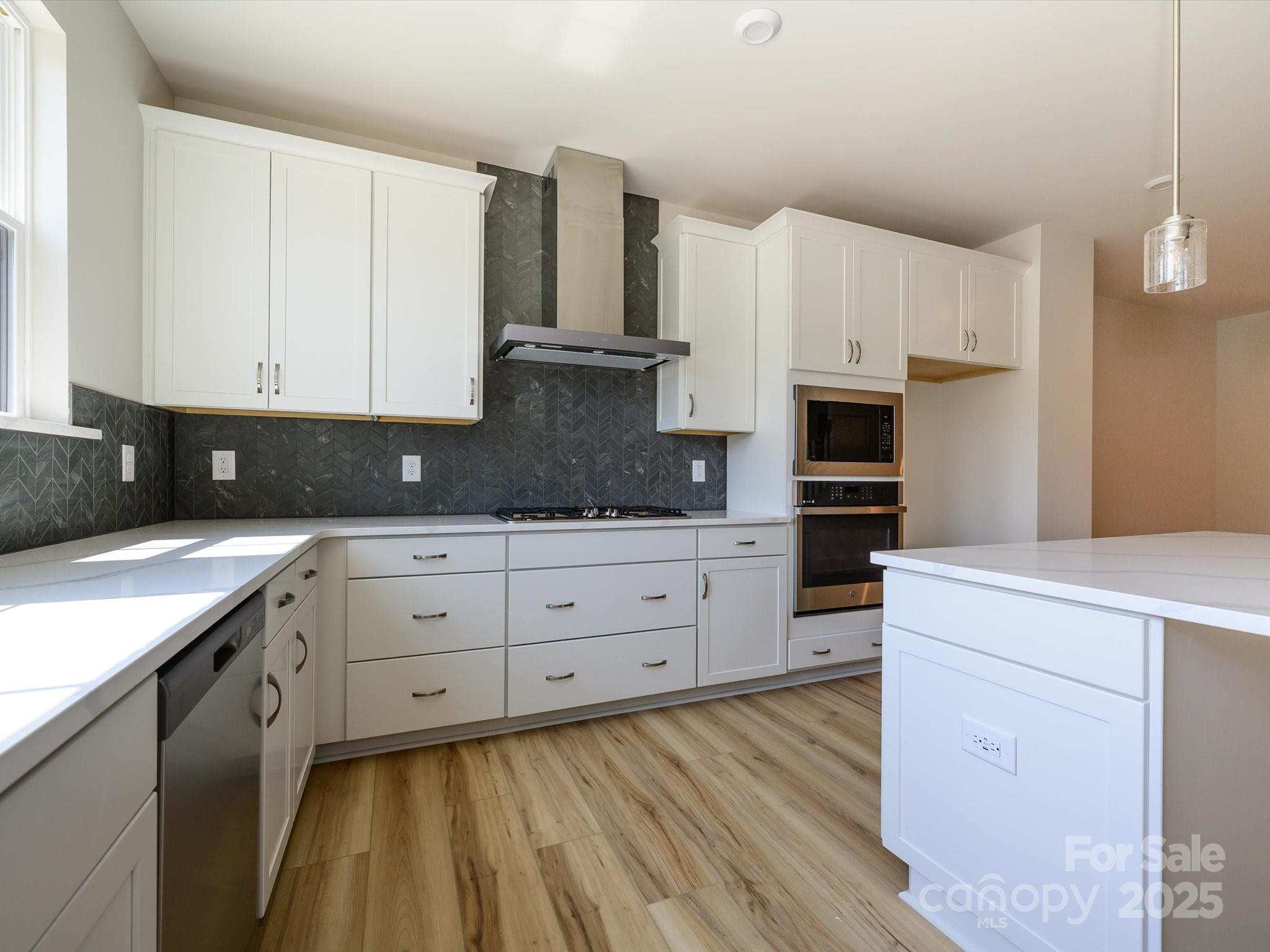 309 Old Town Village Road — Waxhaw
