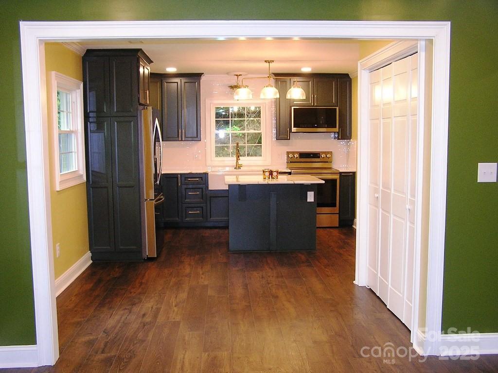 384 New River Heights #12 — Boone
