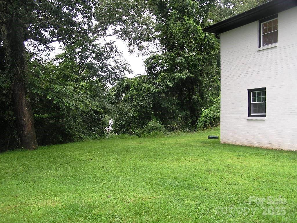 384 New River Heights #12 — Boone